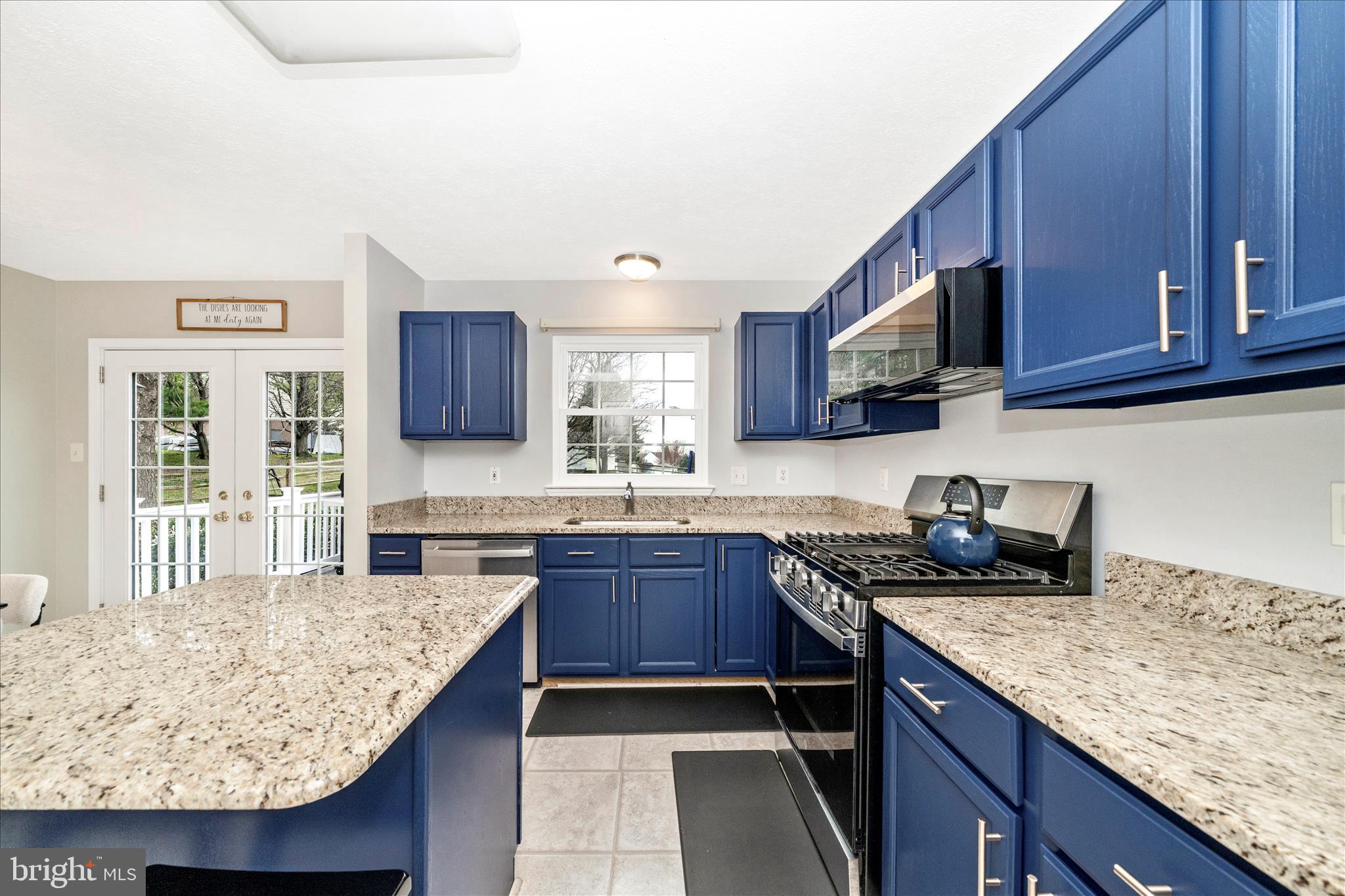 CAMBRIDGE FARMS - Residential