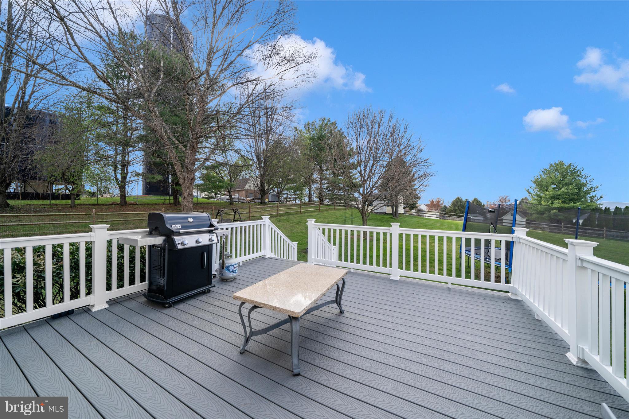 CAMBRIDGE FARMS - Residential