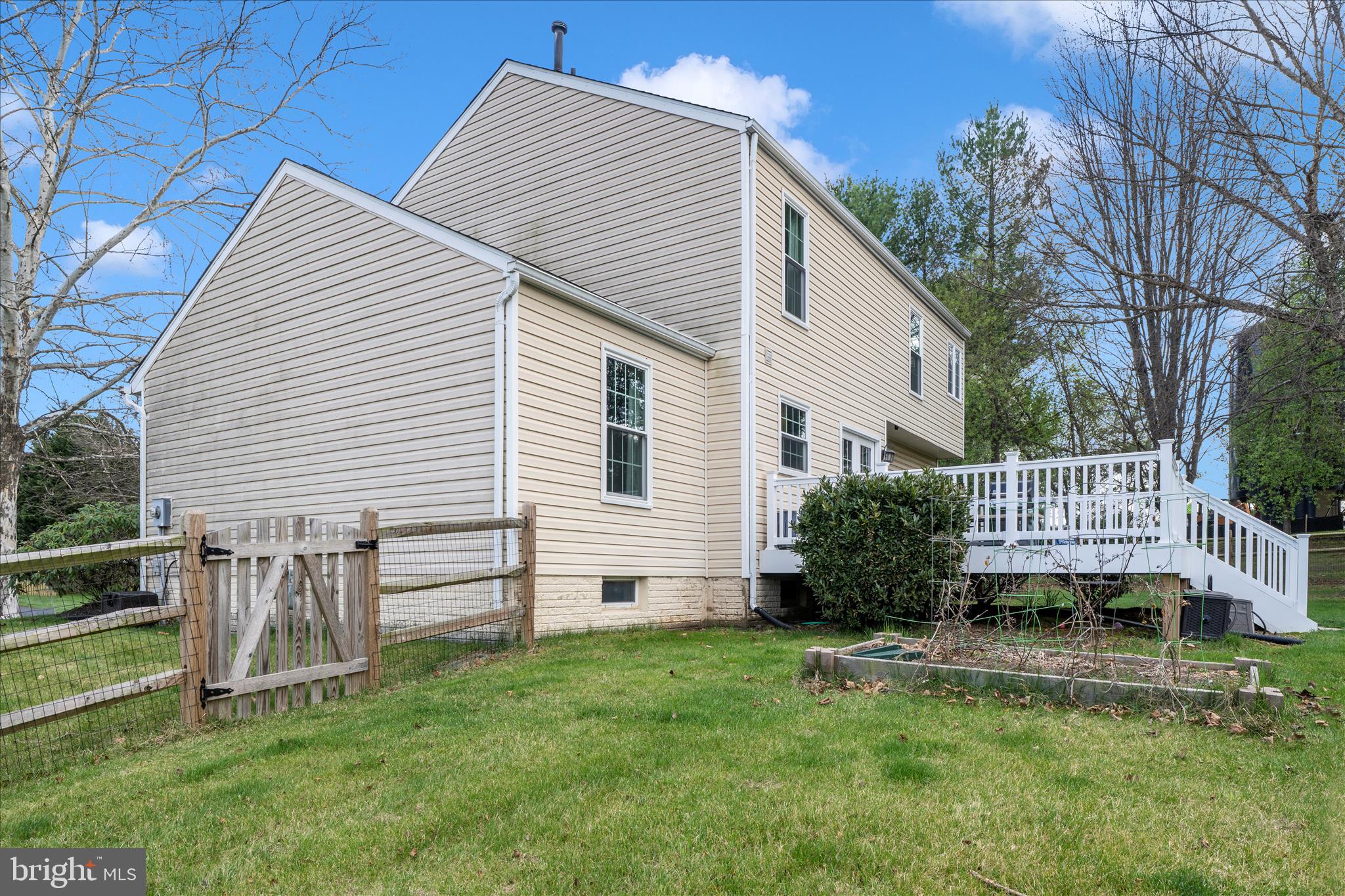 CAMBRIDGE FARMS - Residential