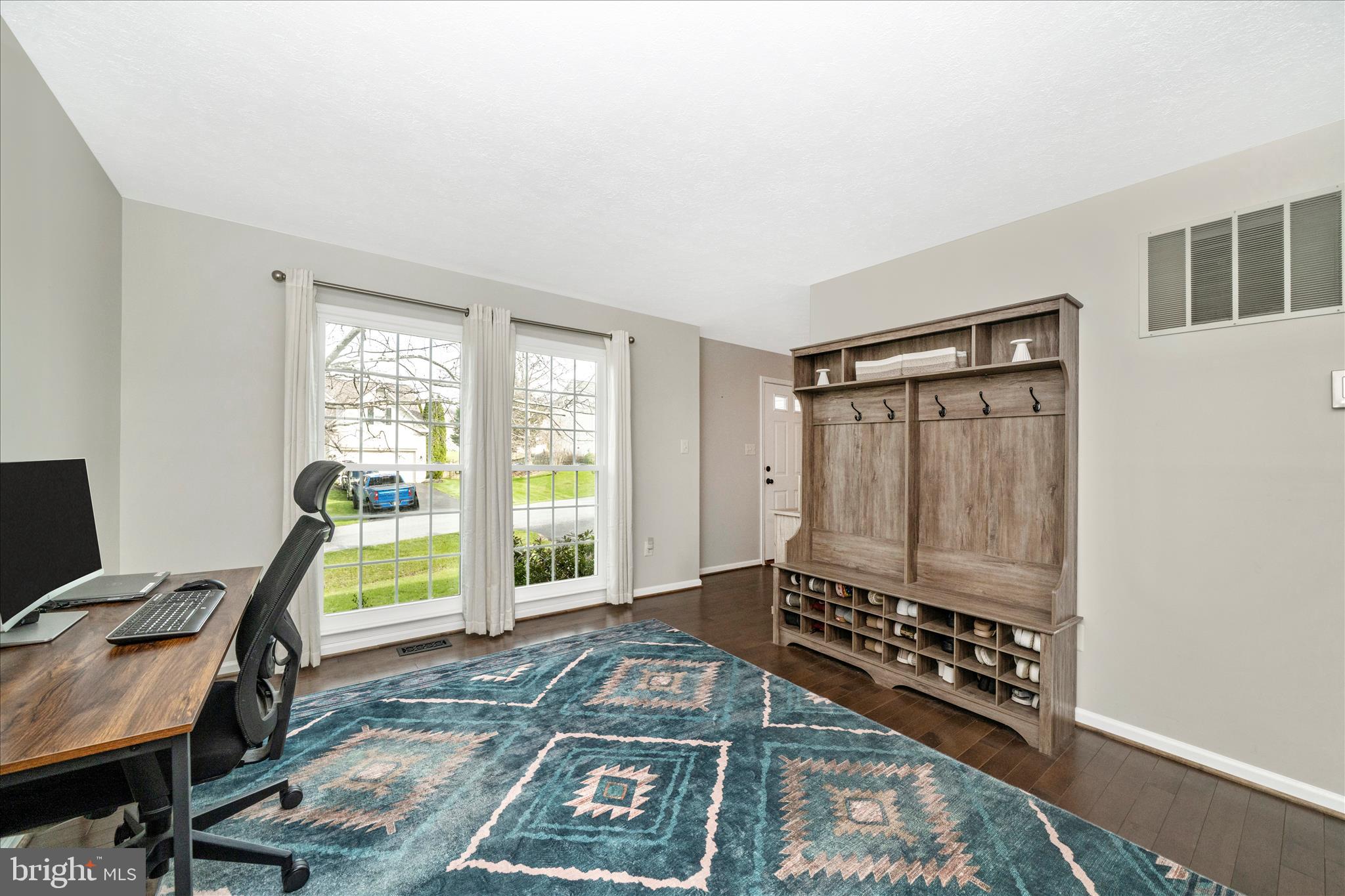 CAMBRIDGE FARMS - Residential