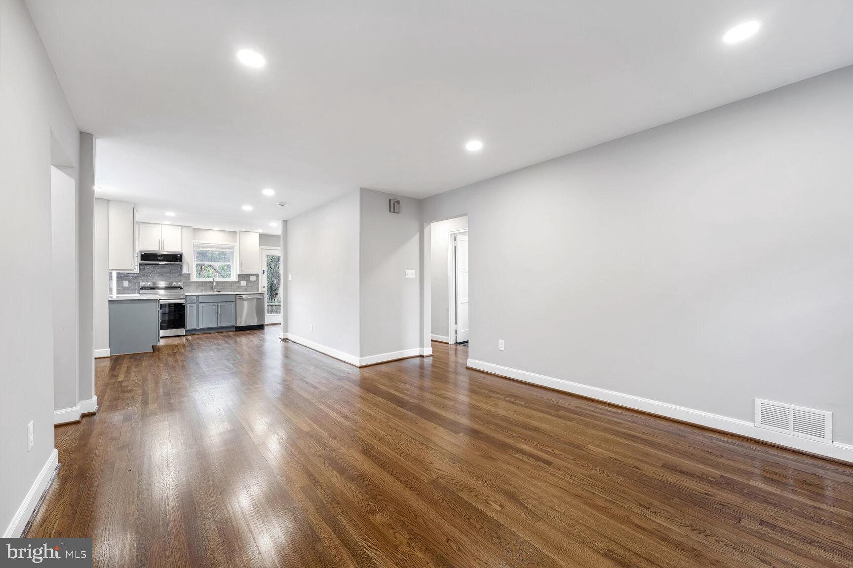 MCKENNEY HILLS - Residential Lease