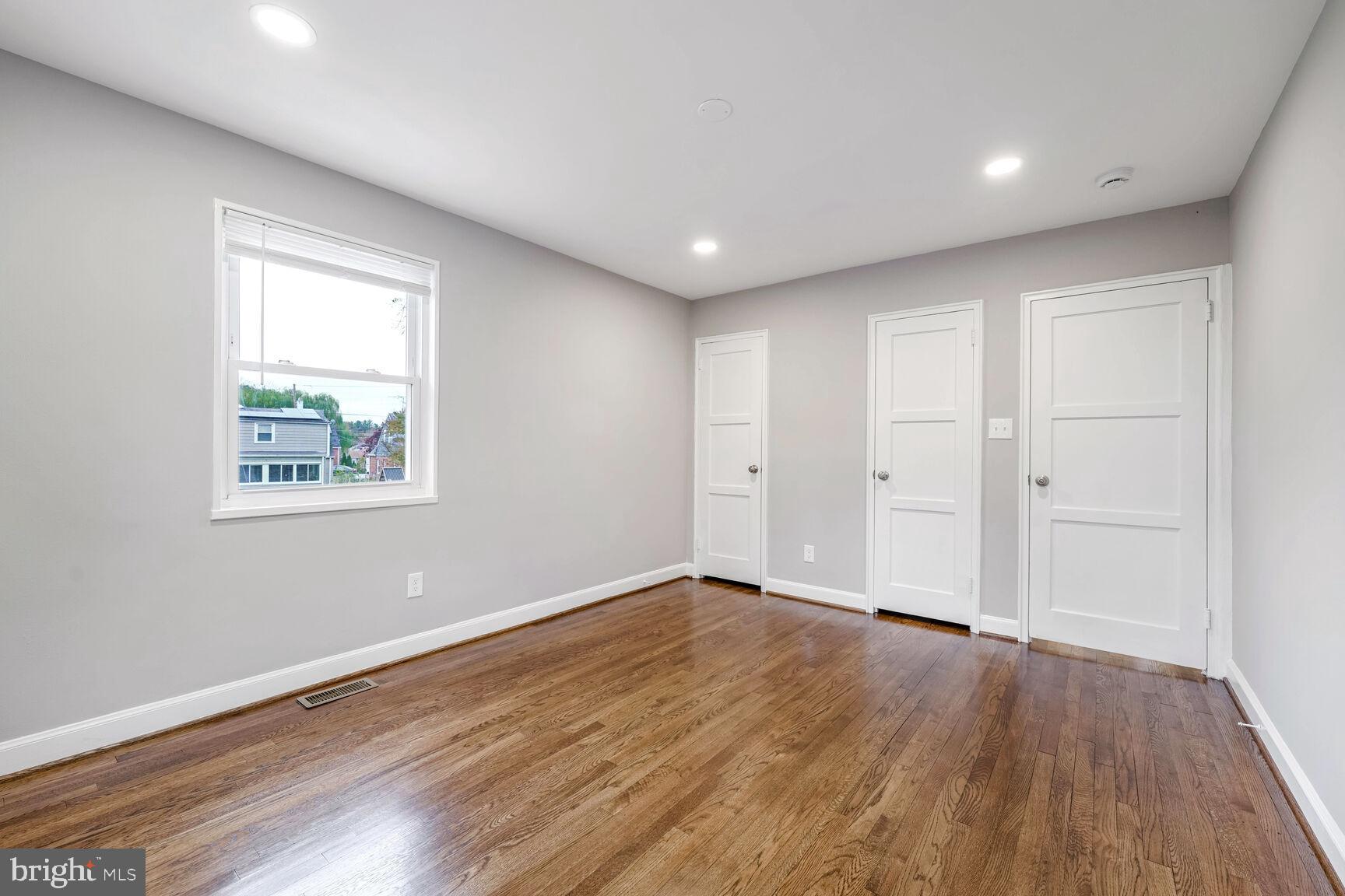 MCKENNEY HILLS - Residential Lease