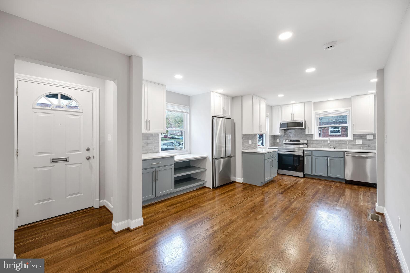 MCKENNEY HILLS - Residential Lease