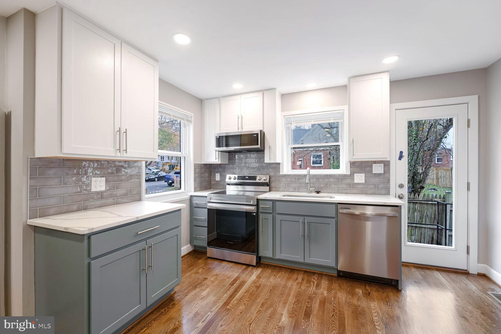 MCKENNEY HILLS - Residential Lease