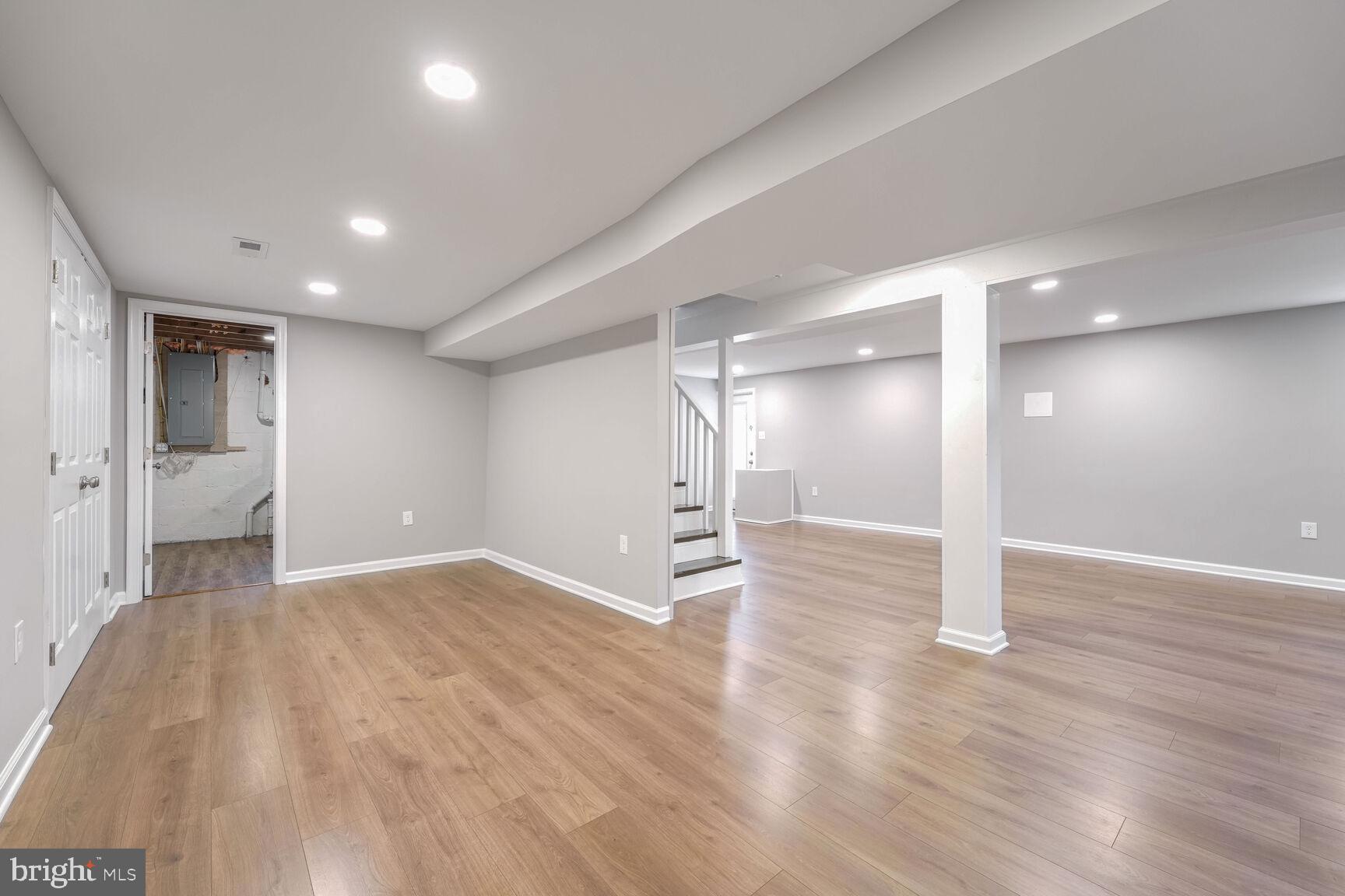 MCKENNEY HILLS - Residential Lease