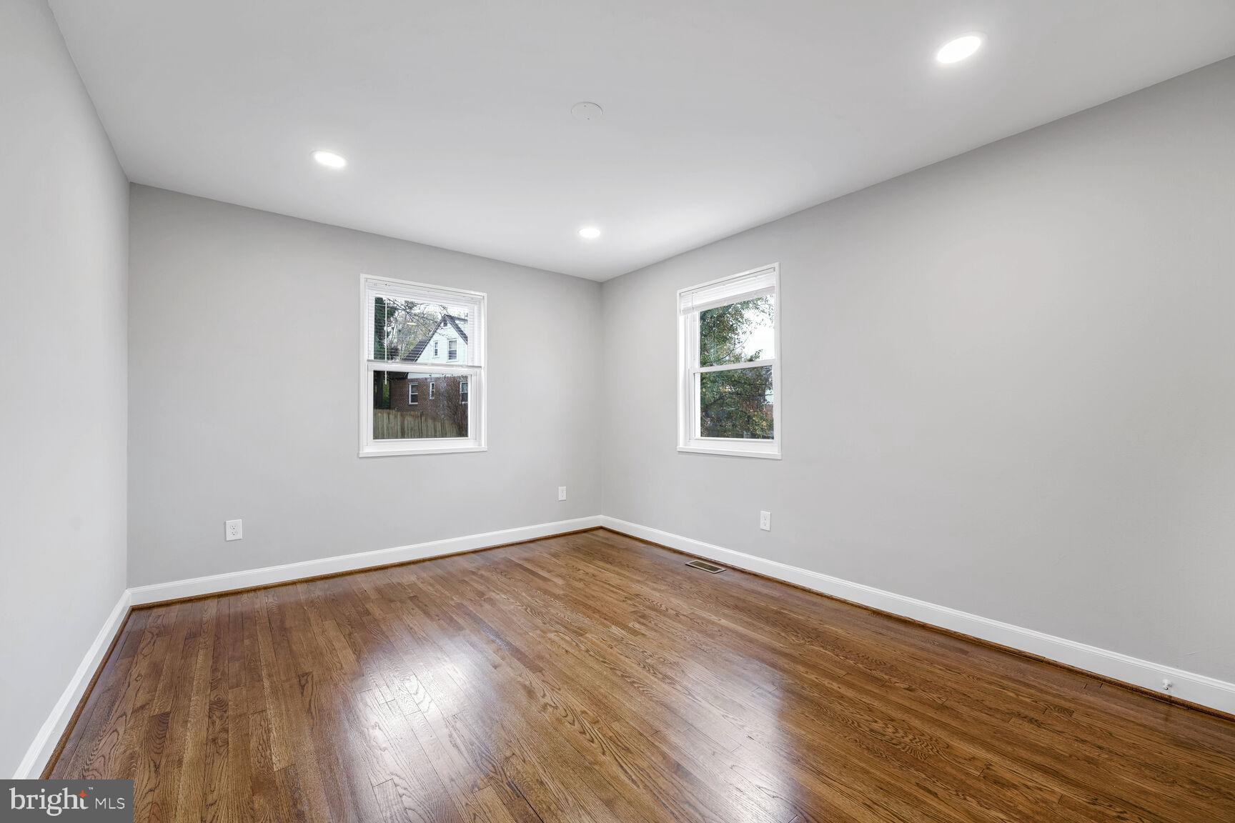 MCKENNEY HILLS - Residential Lease