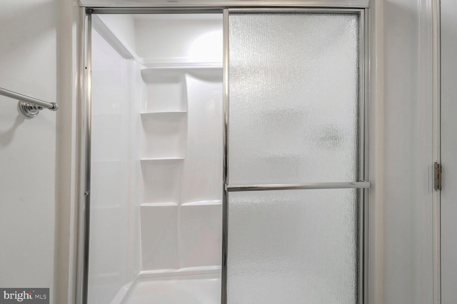 MCKENNEY HILLS - Residential Lease