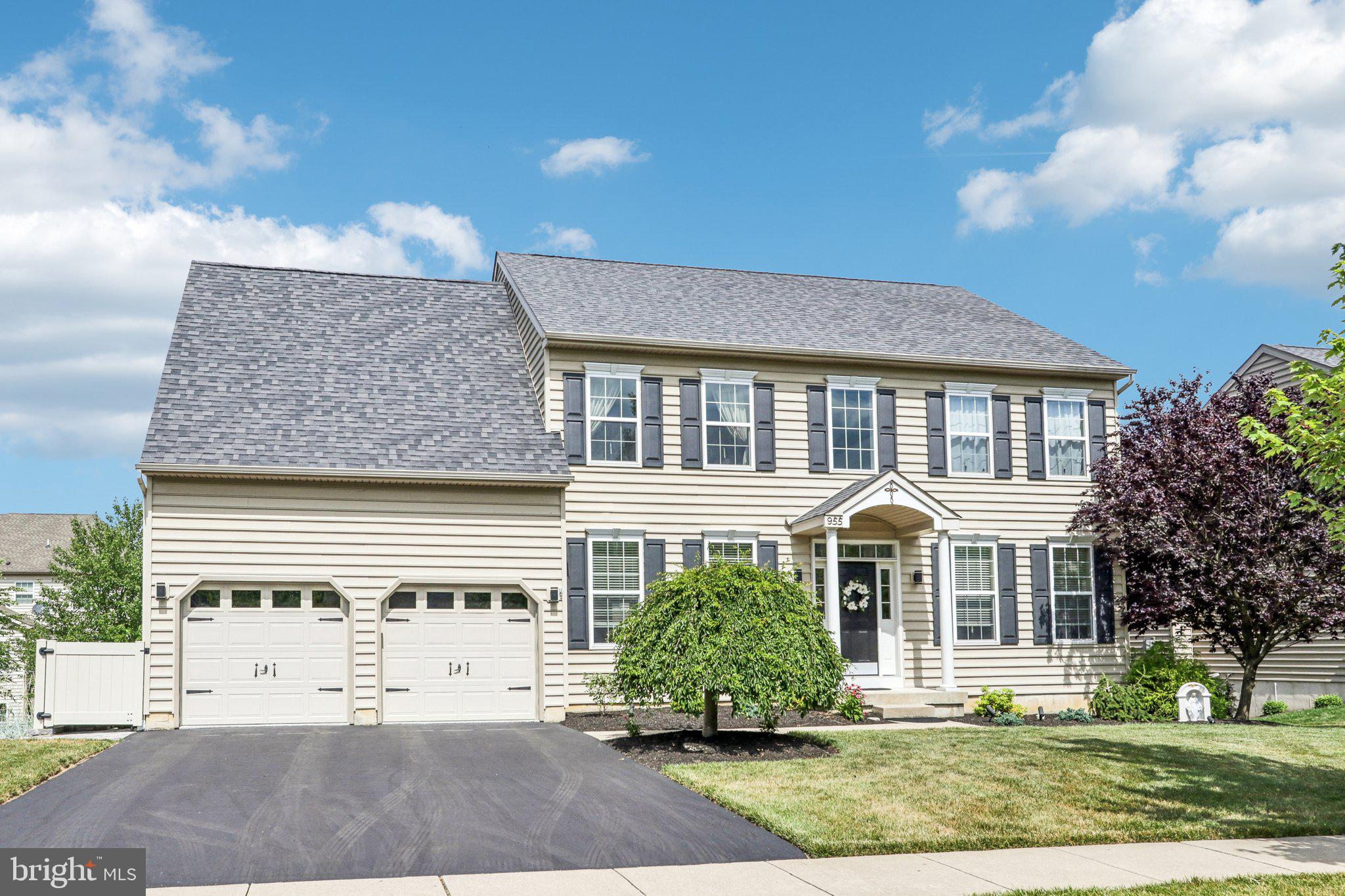 HIGHGATE MANORS - Residential