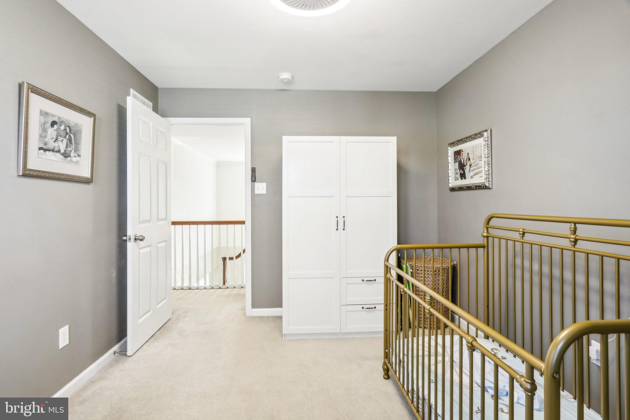 HIGHGATE MANORS - Residential