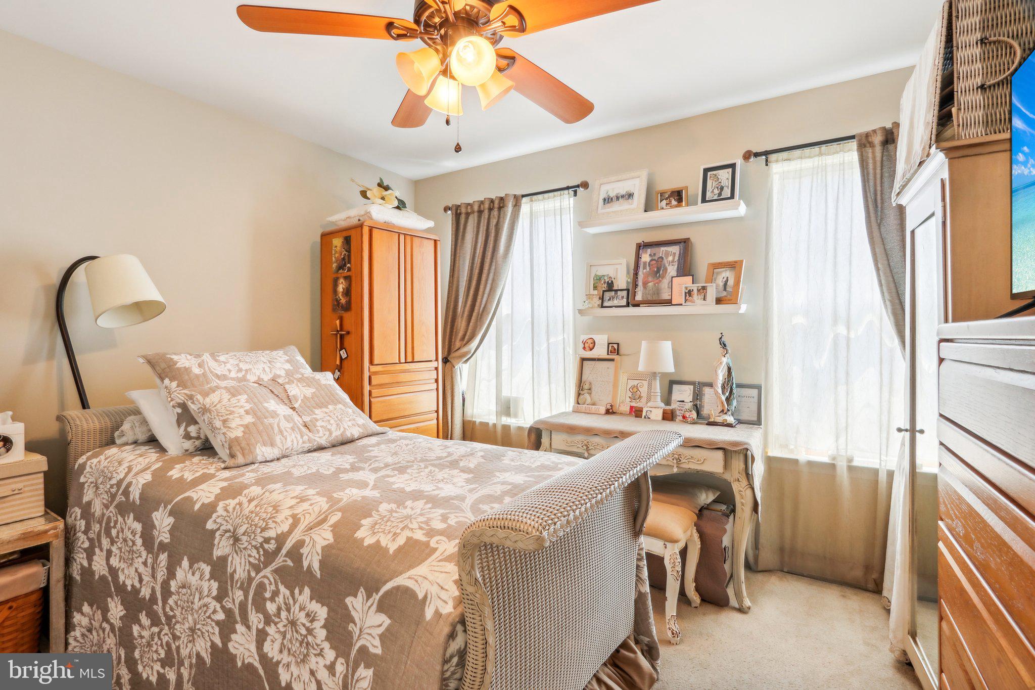 HIGHGATE MANORS - Residential