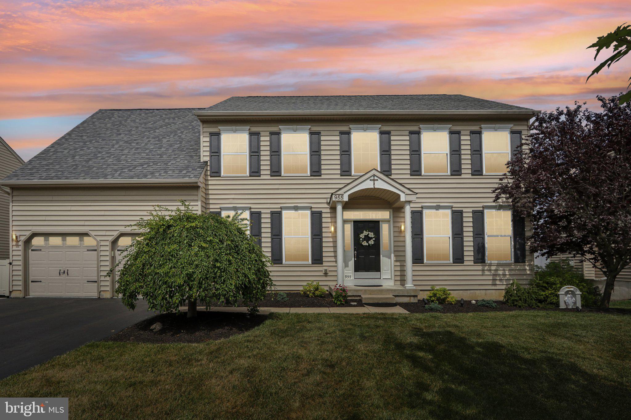 HIGHGATE MANORS - Residential