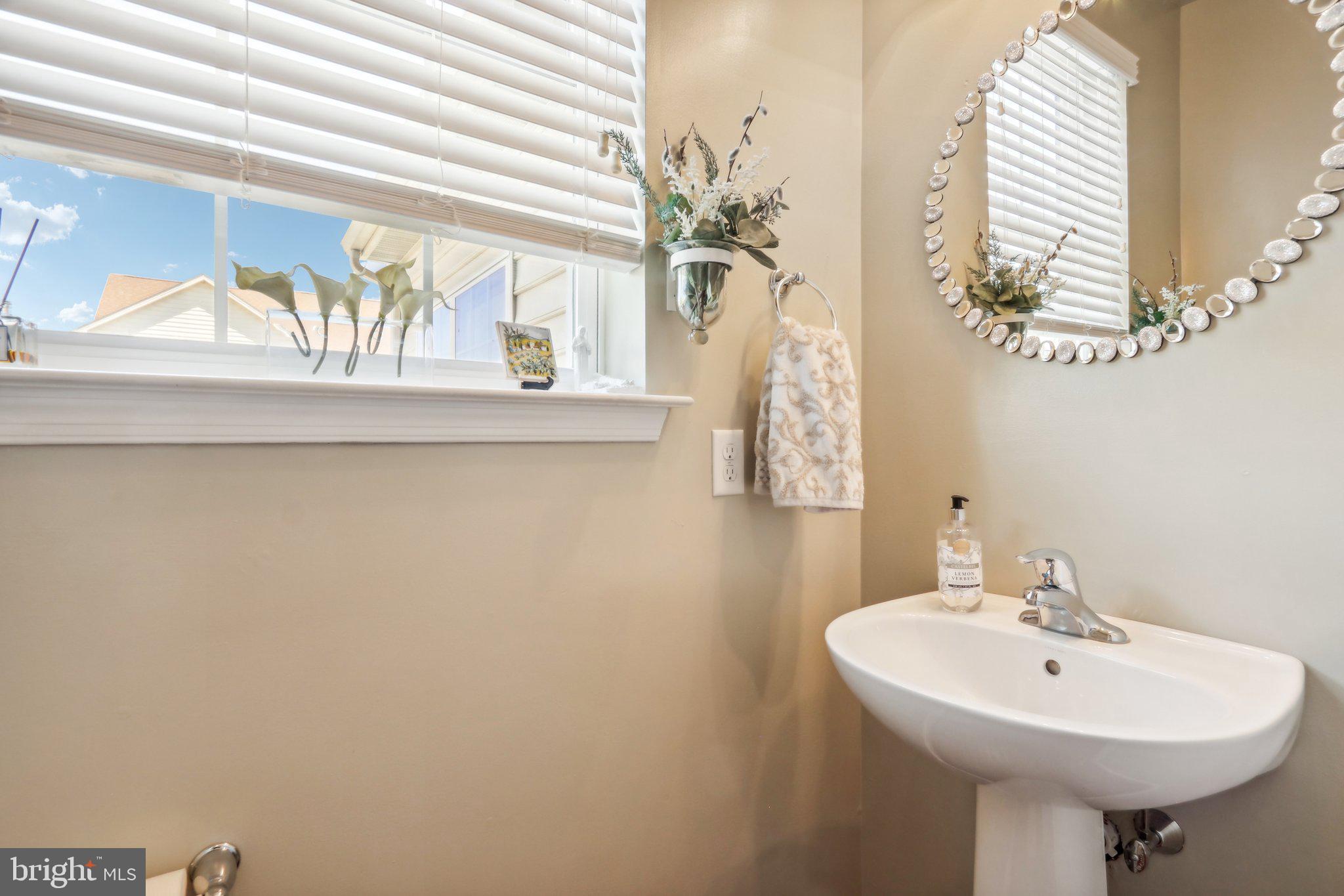 HIGHGATE MANORS - Residential