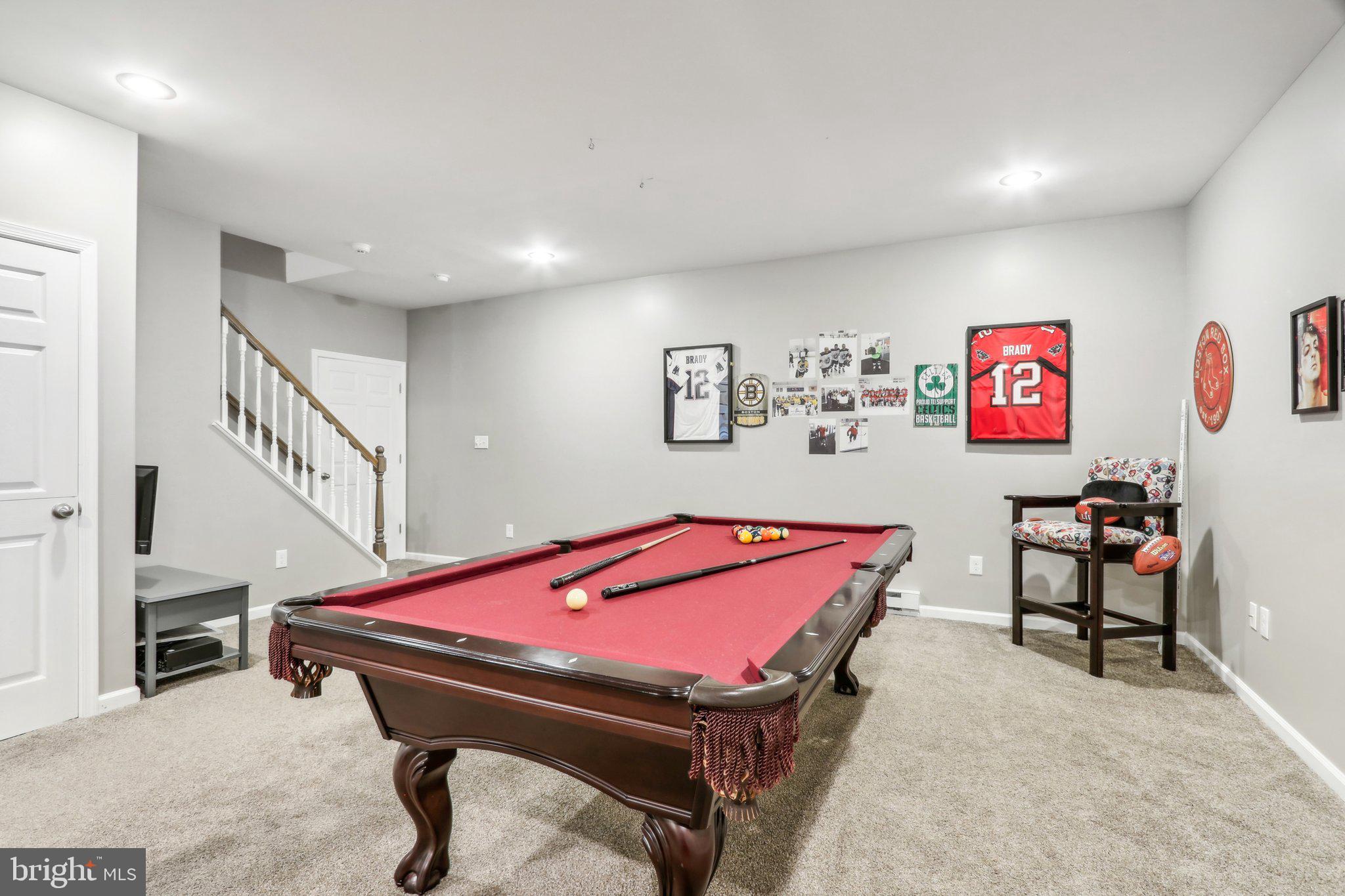 HIGHGATE MANORS - Residential