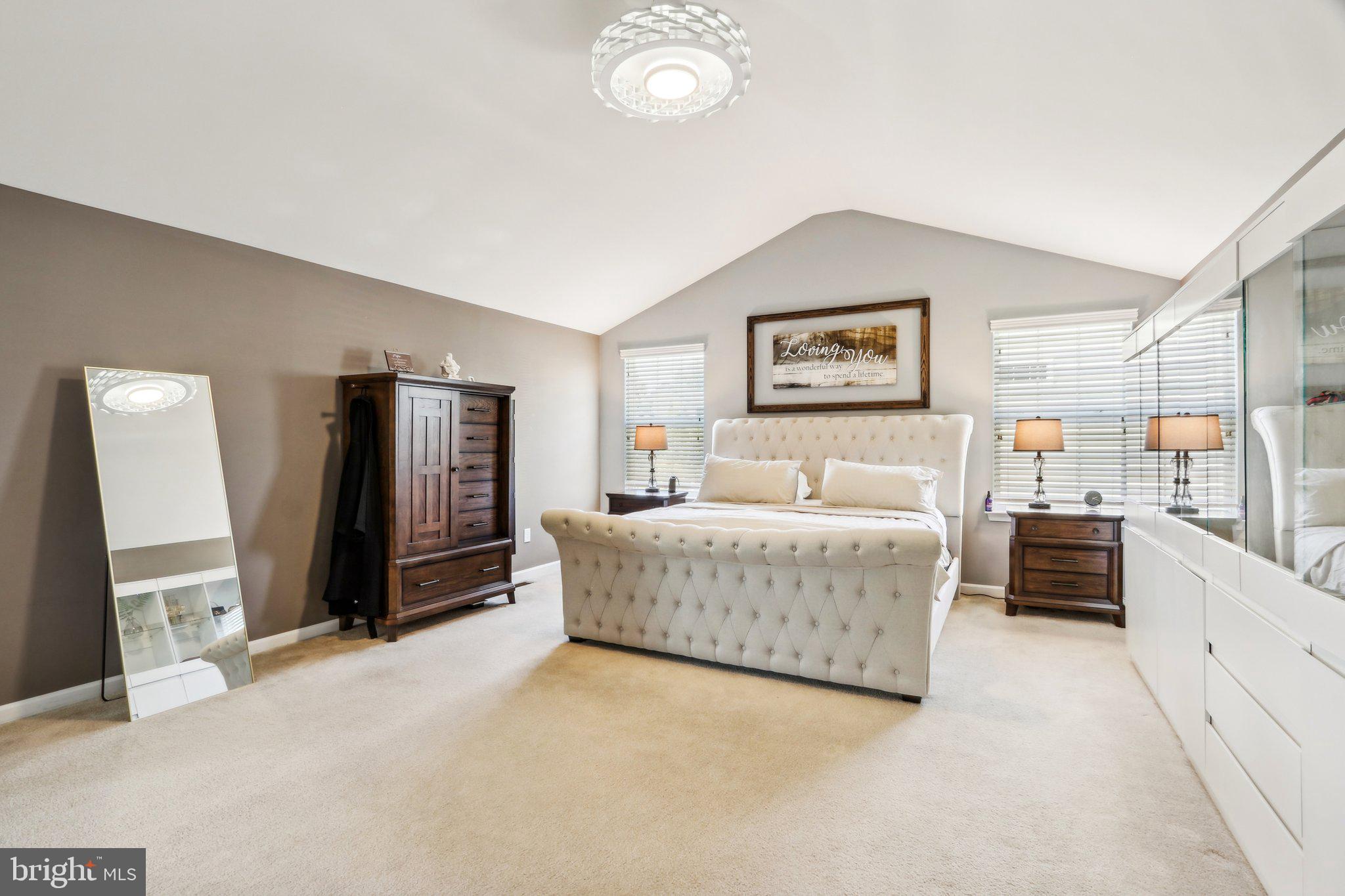 HIGHGATE MANORS - Residential