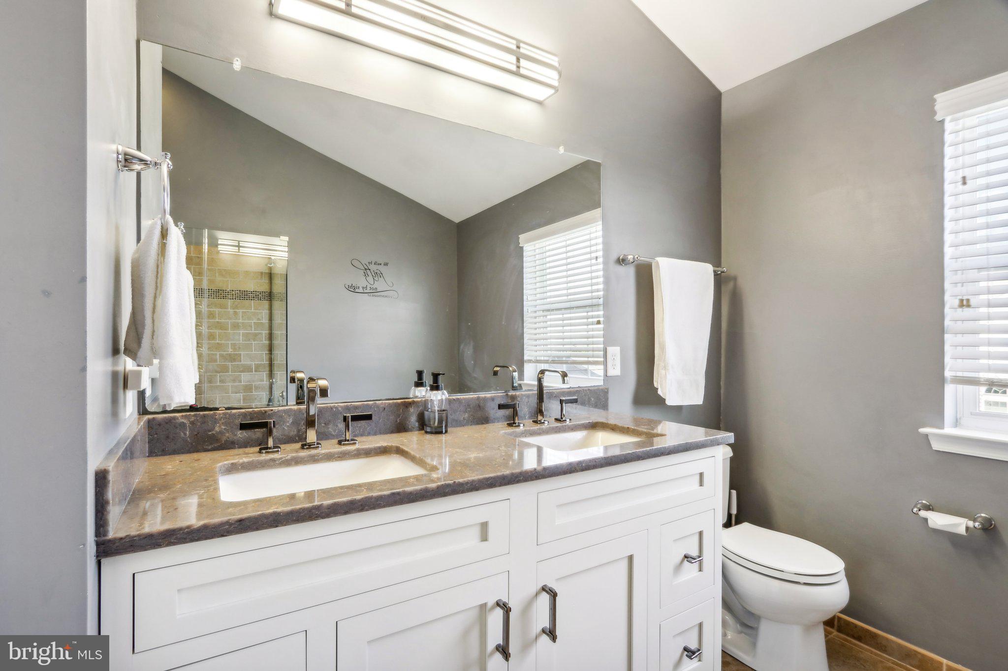 HIGHGATE MANORS - Residential