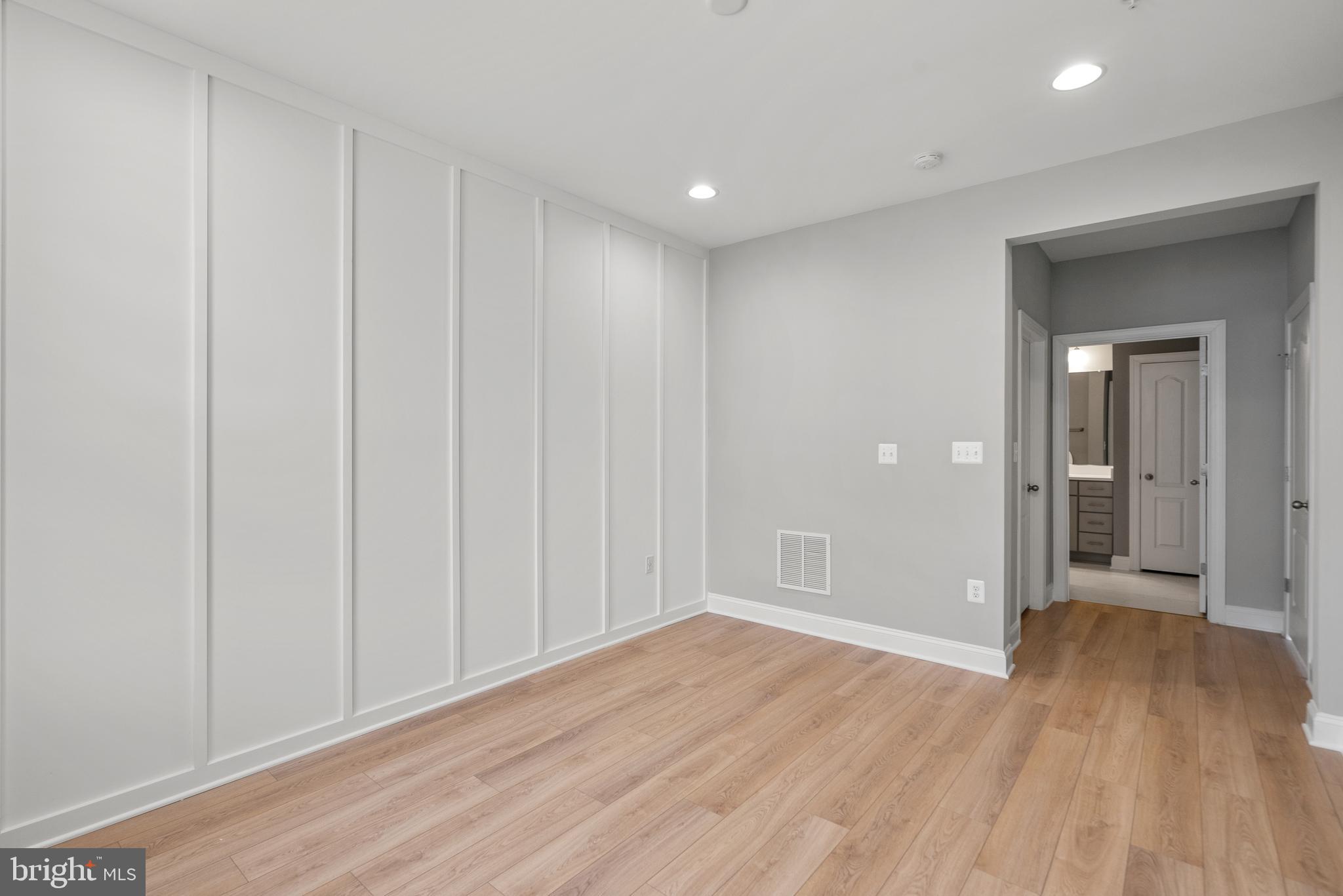 THE VILLAGE AT CABIN BRANCH - Residential