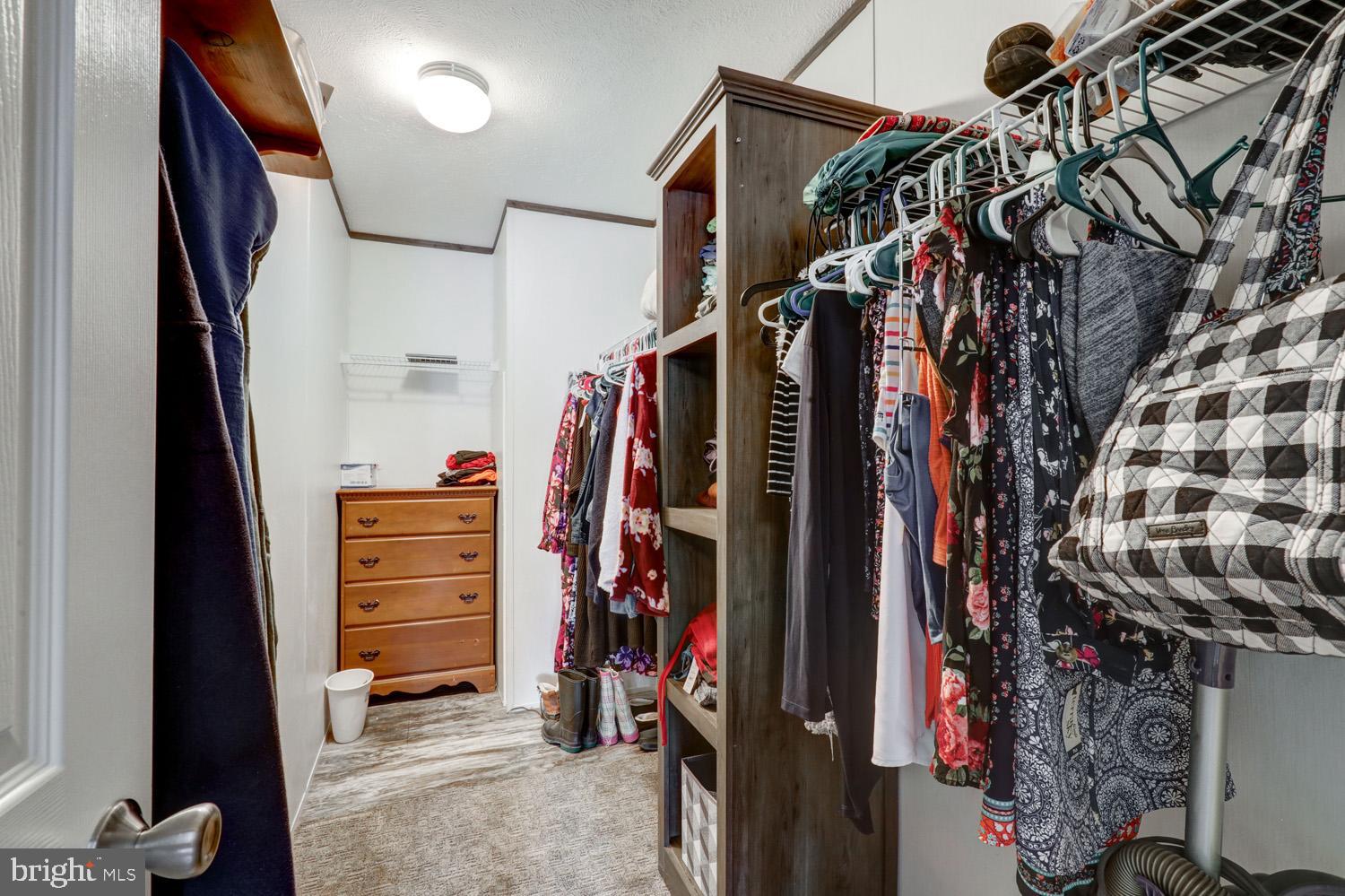 BROOKWOOD ESTATES - Residential