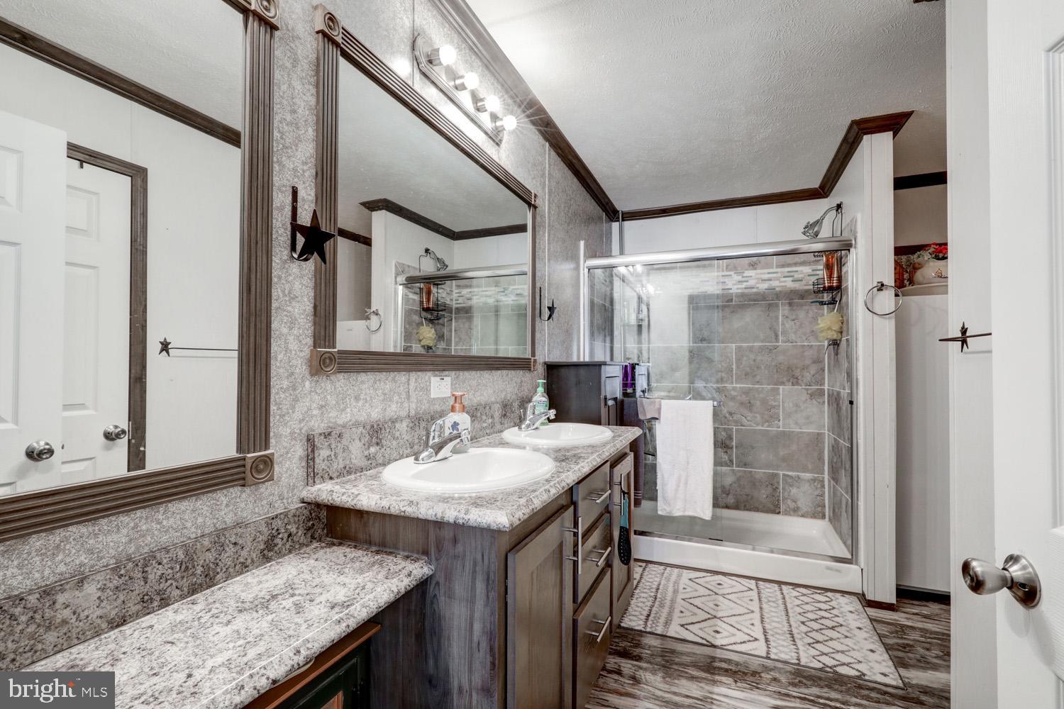 BROOKWOOD ESTATES - Residential