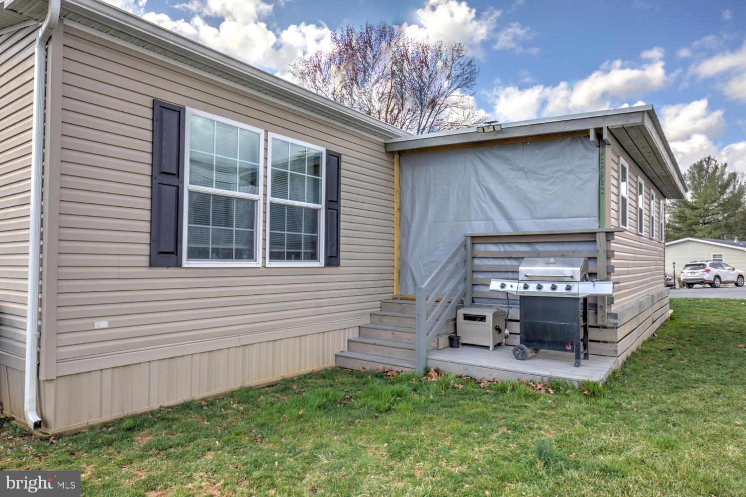 BROOKWOOD ESTATES - Residential