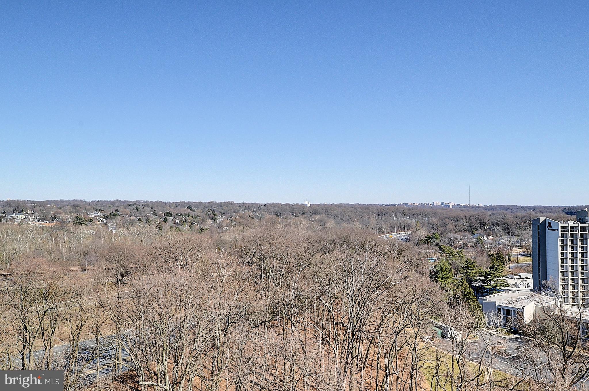 PROMENADE TOWERS - Residential Lease