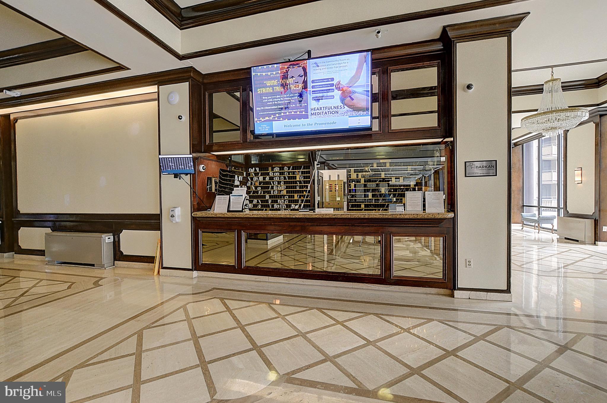 PROMENADE TOWERS - Residential Lease