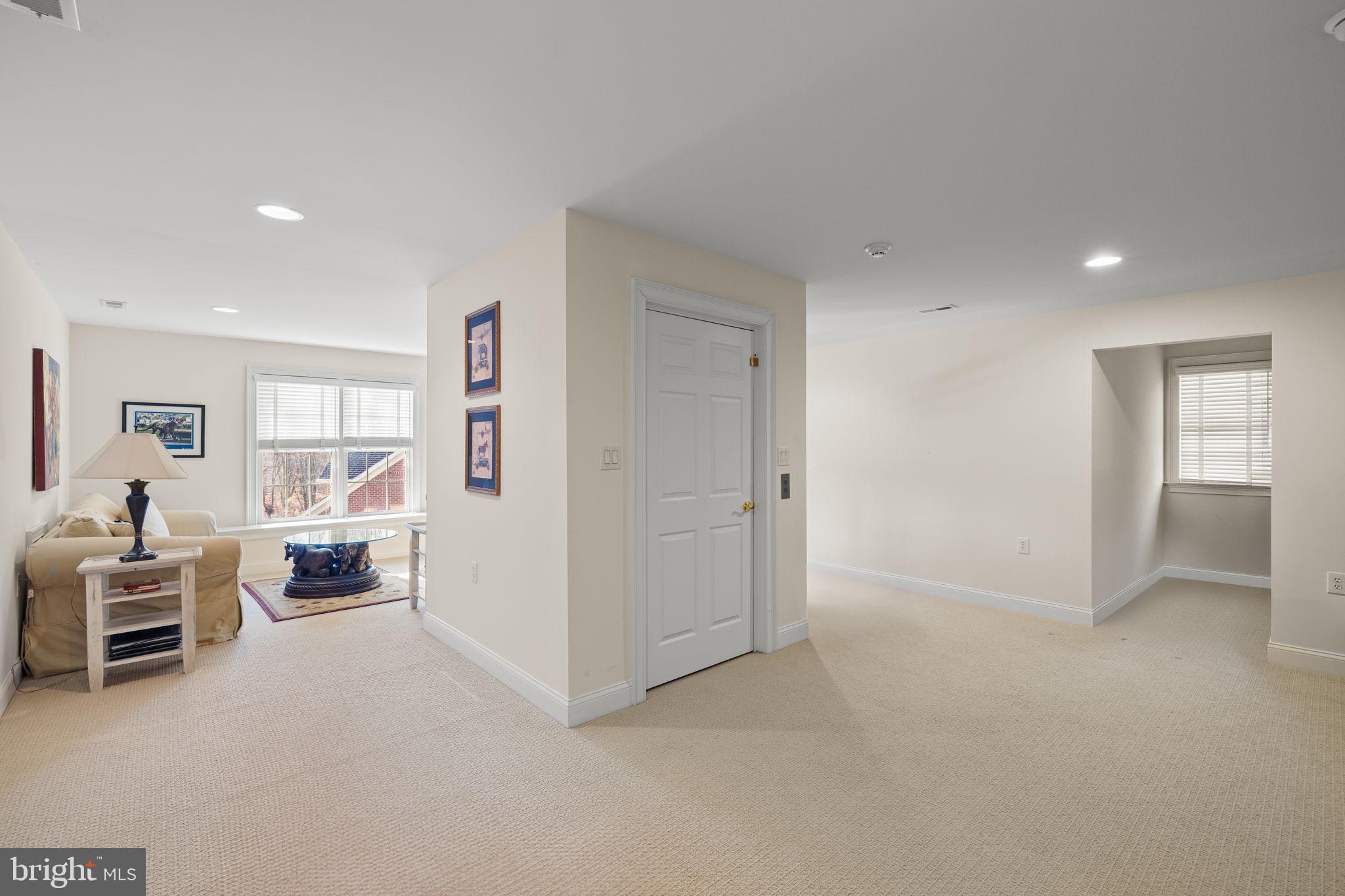 DELANCEY COURT - Residential