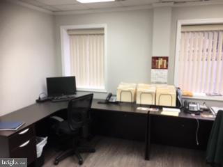 ELVATON HEIGHTS - Commercial Lease