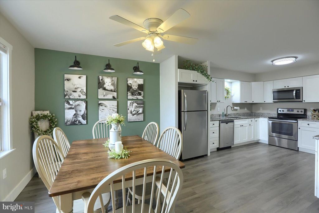 Photo of 268 SAND CT, EPHRATA, PA 17522 (MLS # PALA2038160)