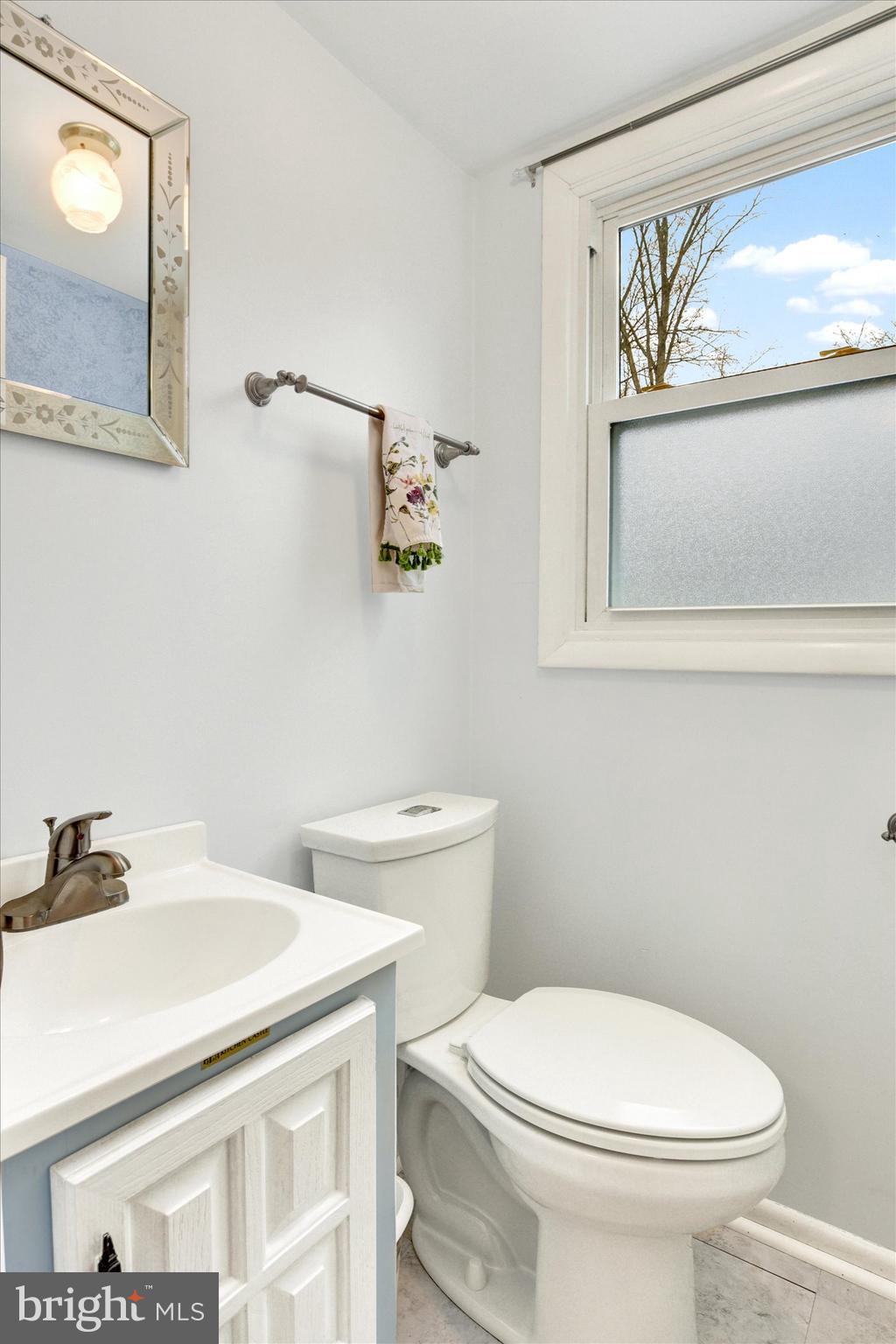 WINDSOR FARMS - Residential