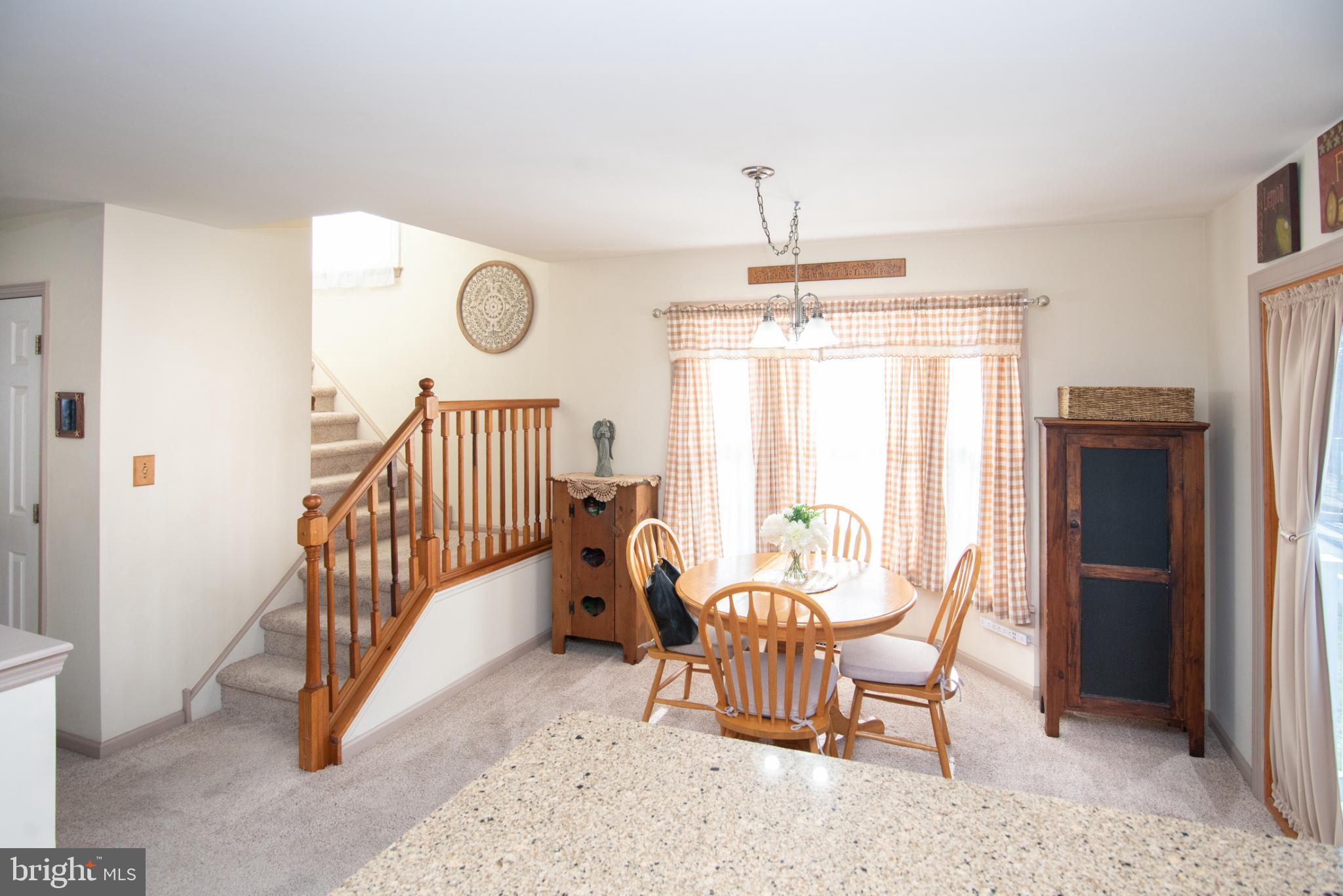 MAPLE RIDGE - Residential