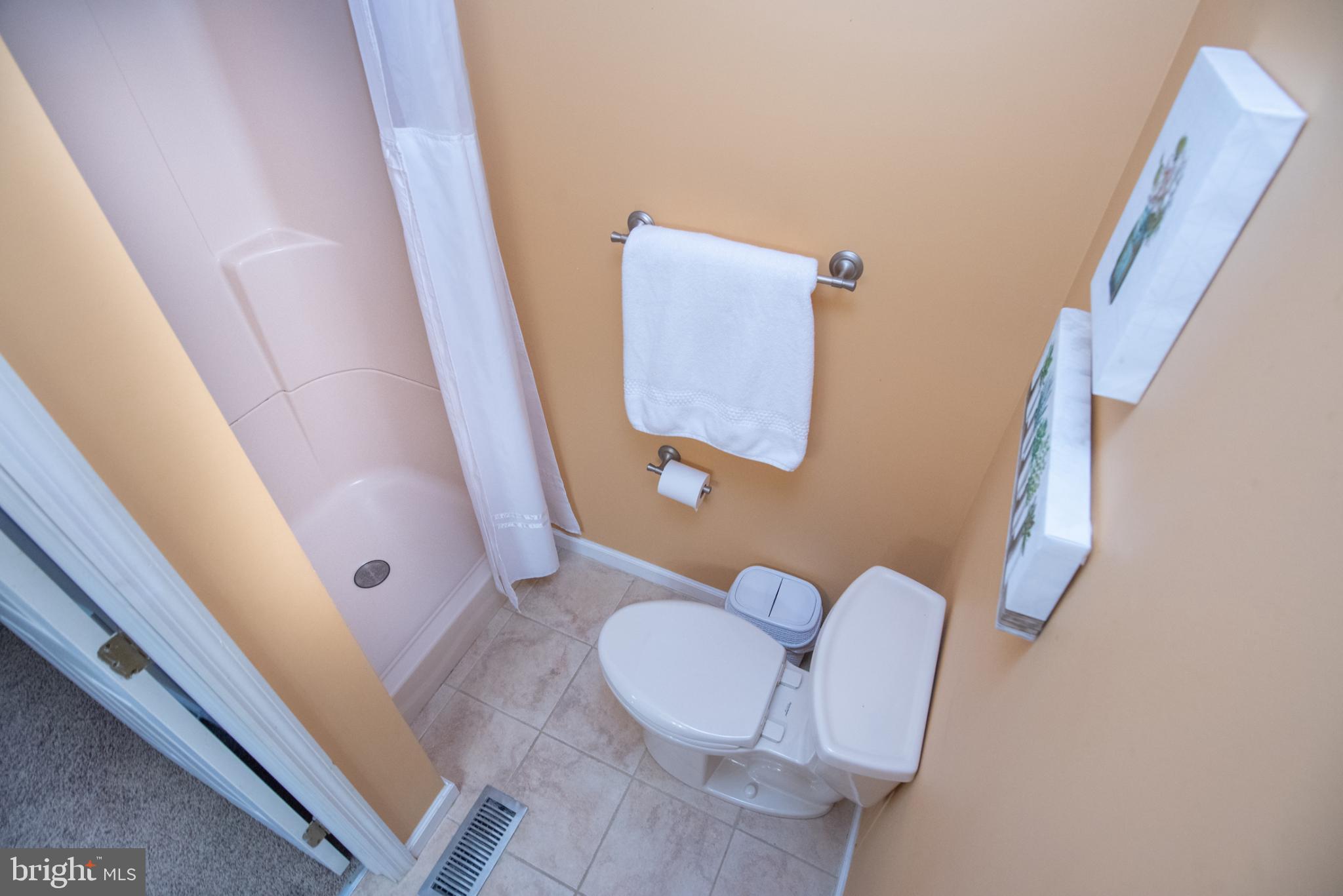 MAPLE RIDGE - Residential