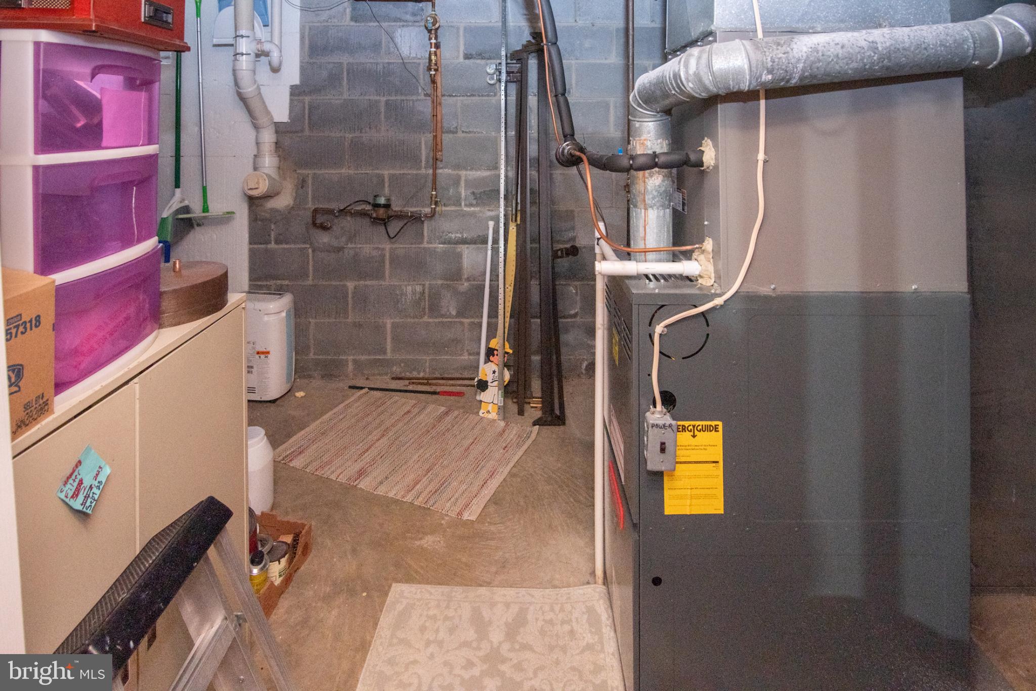 MAPLE RIDGE - Residential