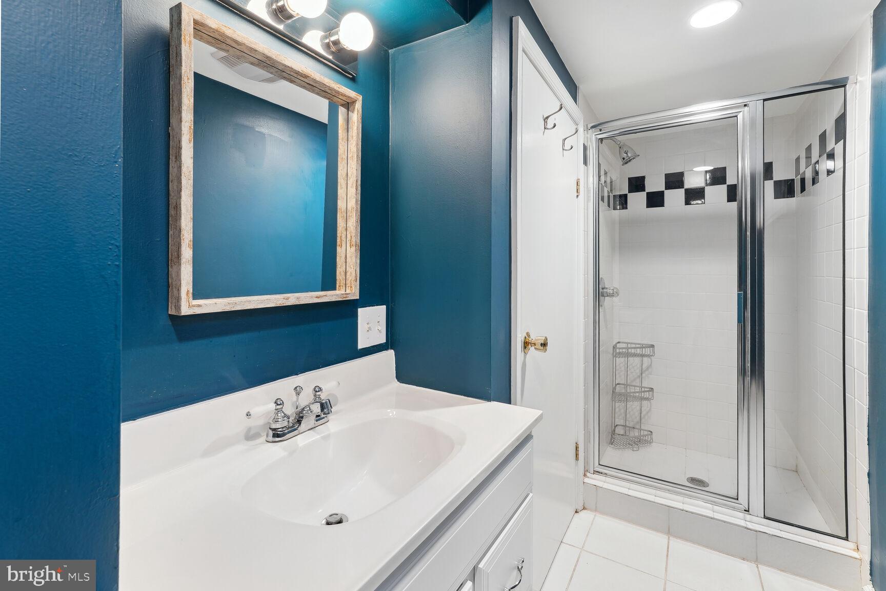 MEADOWBROOK VILLAGE - Residential