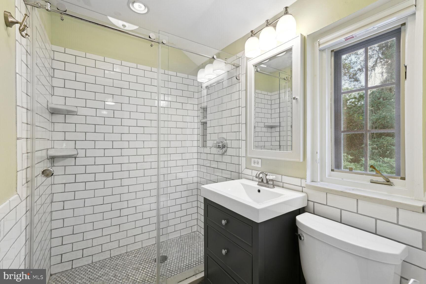 MEADOWBROOK VILLAGE - Residential