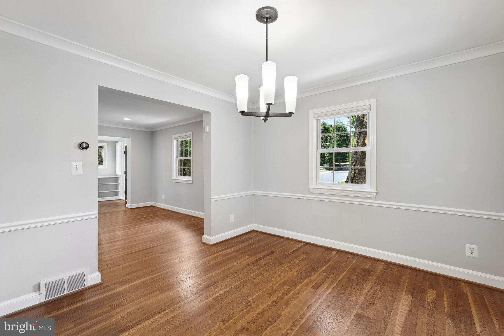 MEADOWBROOK VILLAGE - Residential