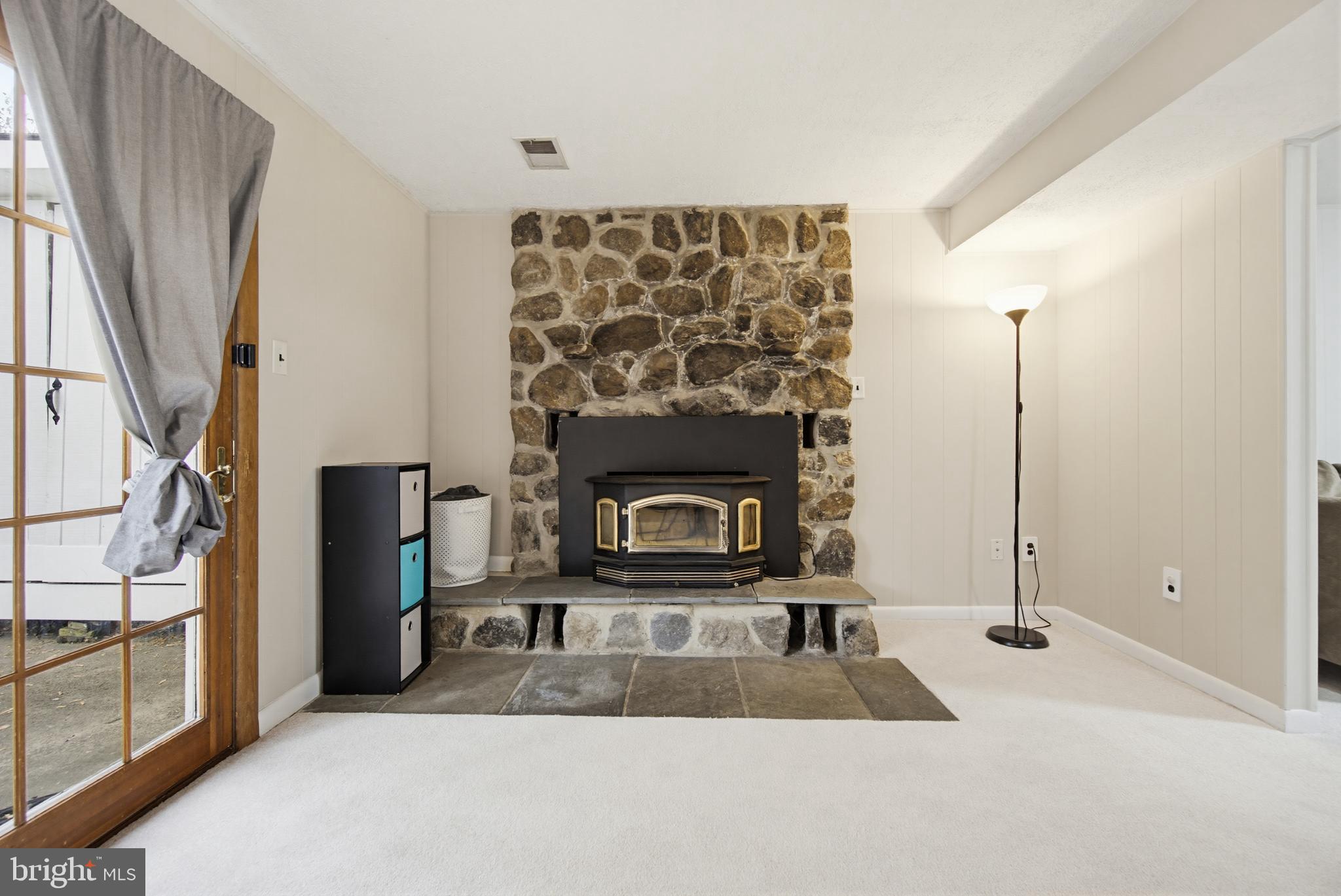 FOUR SEASONS ESTATES - Residential