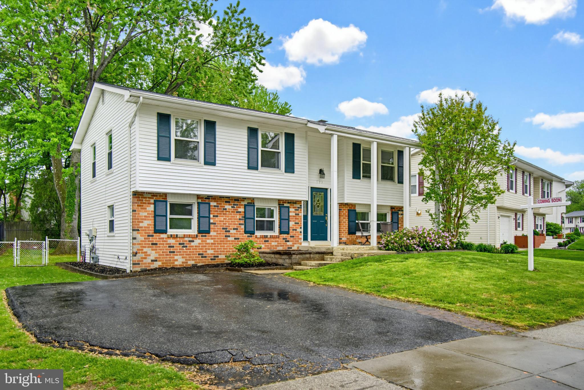 FOUR SEASONS ESTATES - Residential