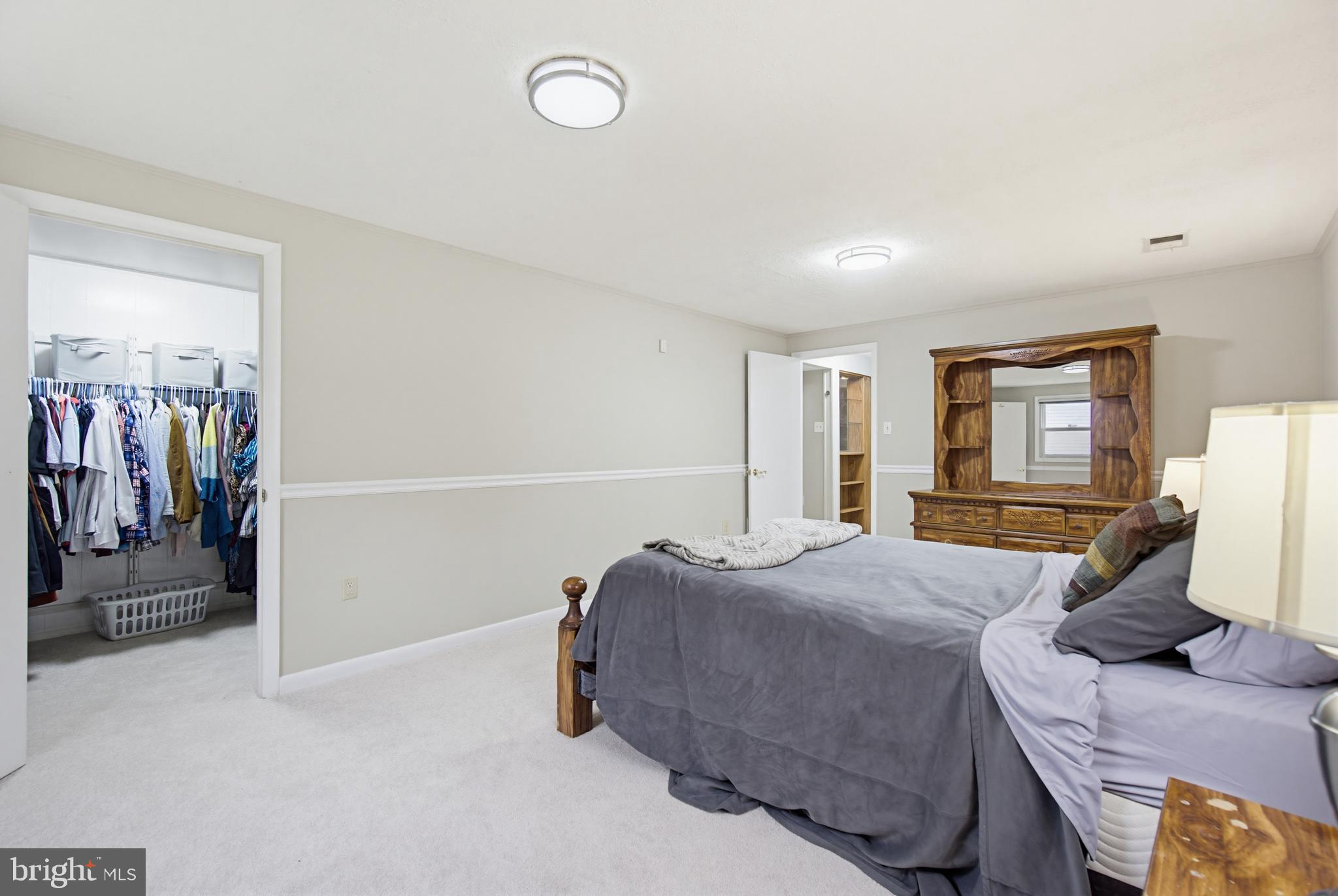 FOUR SEASONS ESTATES - Residential