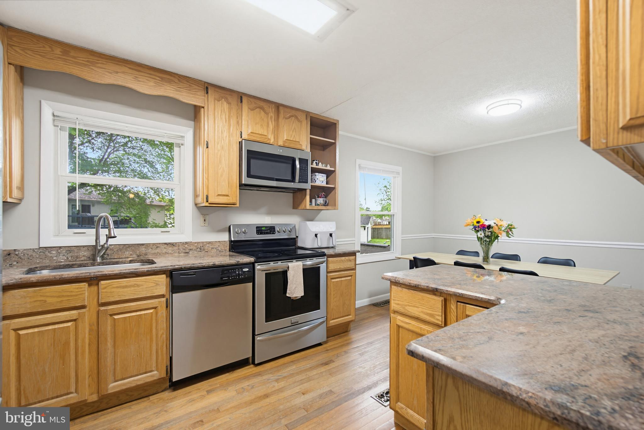 FOUR SEASONS ESTATES - Residential