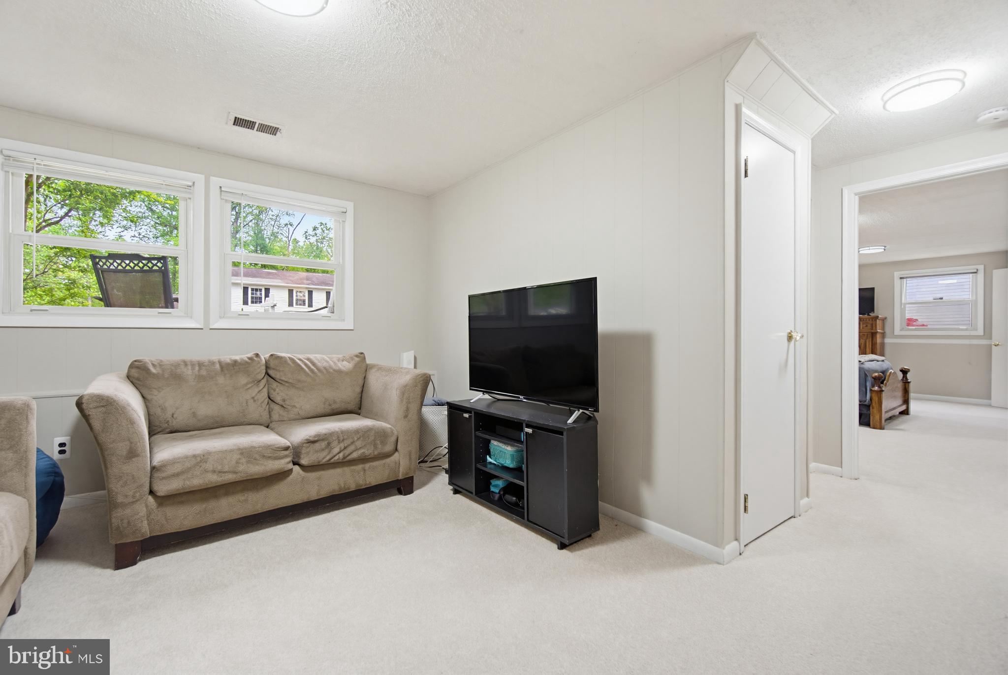 FOUR SEASONS ESTATES - Residential