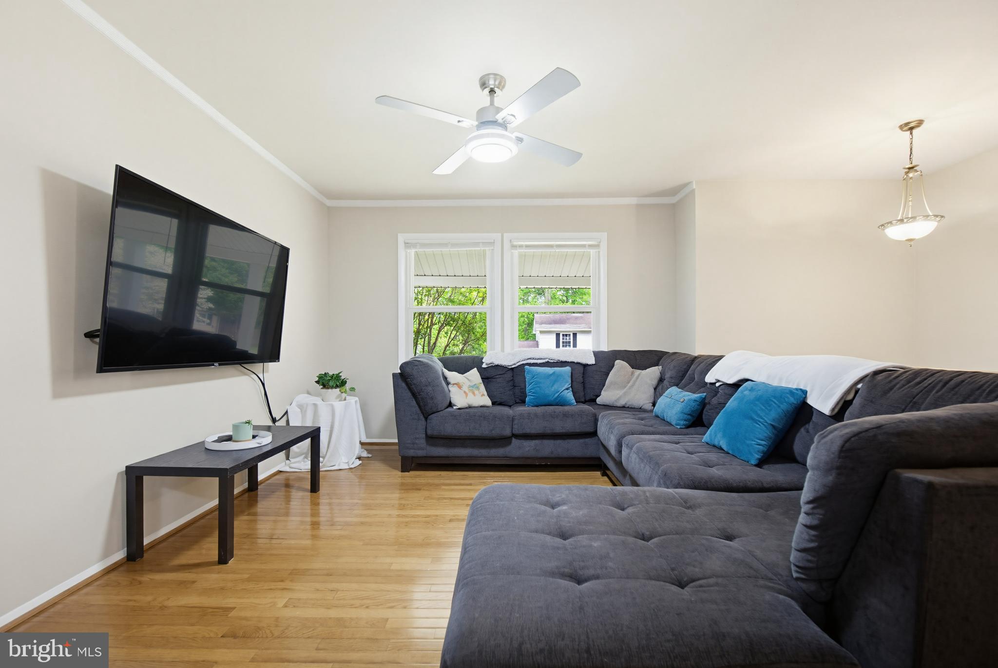 FOUR SEASONS ESTATES - Residential