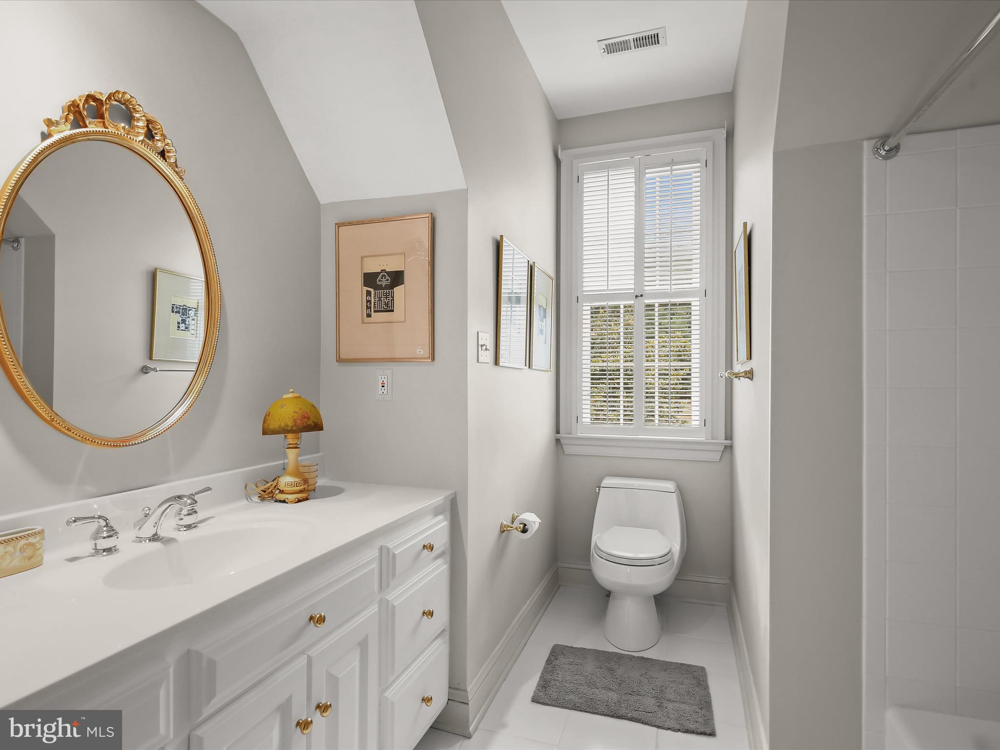 WELLINGTON - Residential