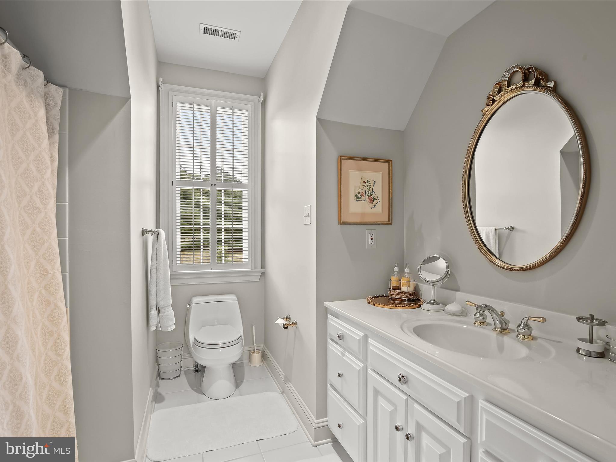 WELLINGTON - Residential