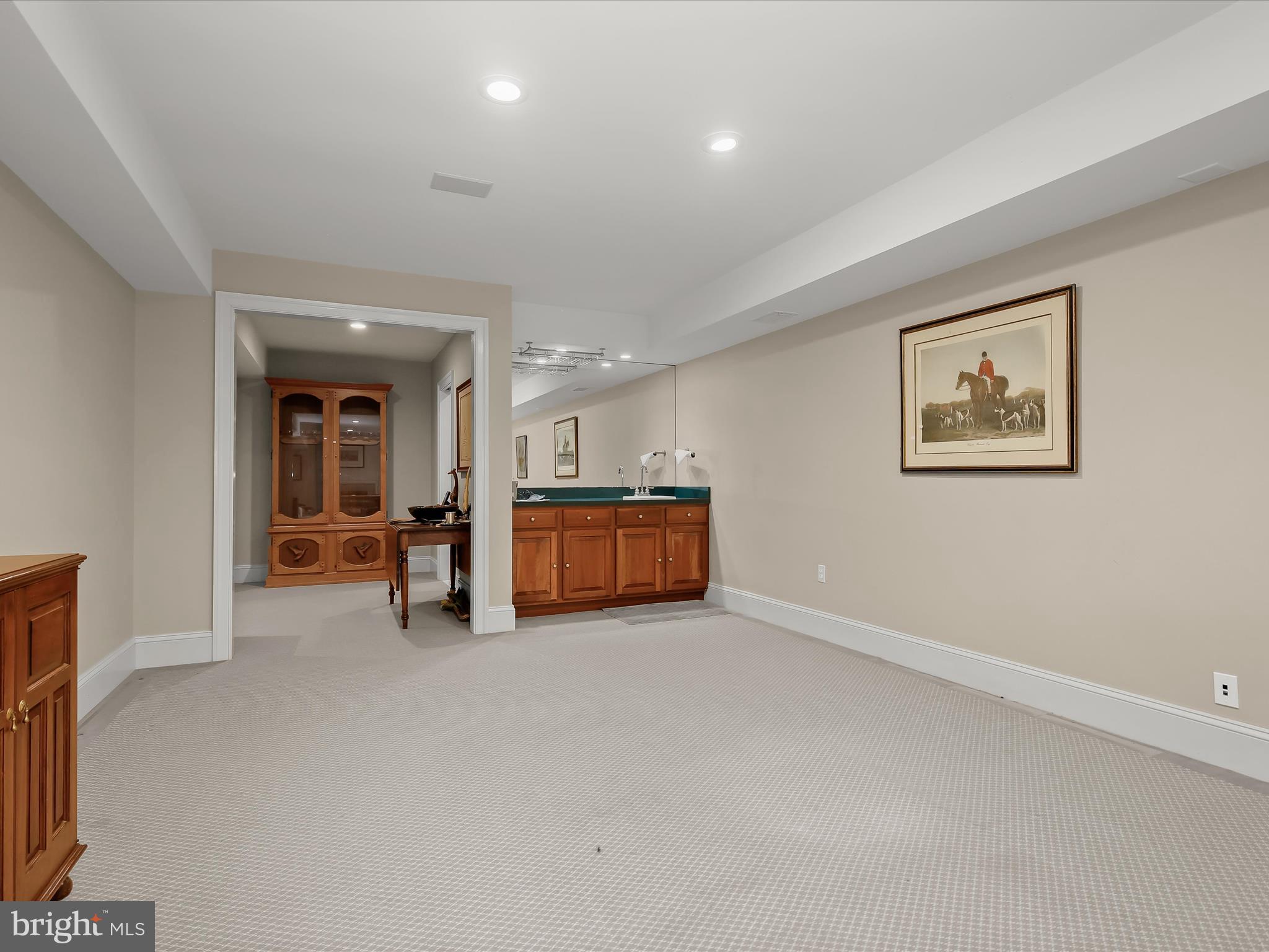 WELLINGTON - Residential