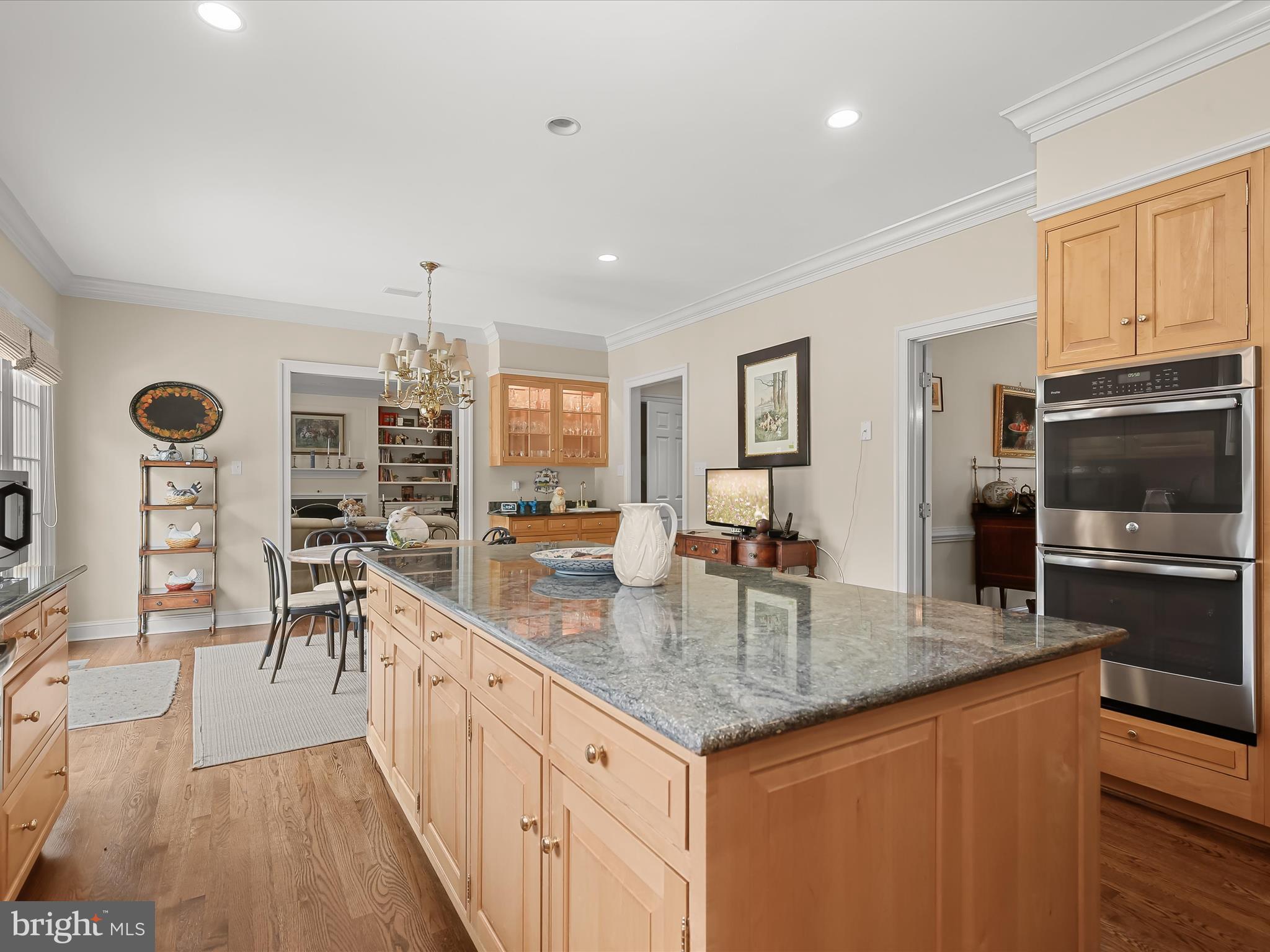 WELLINGTON - Residential