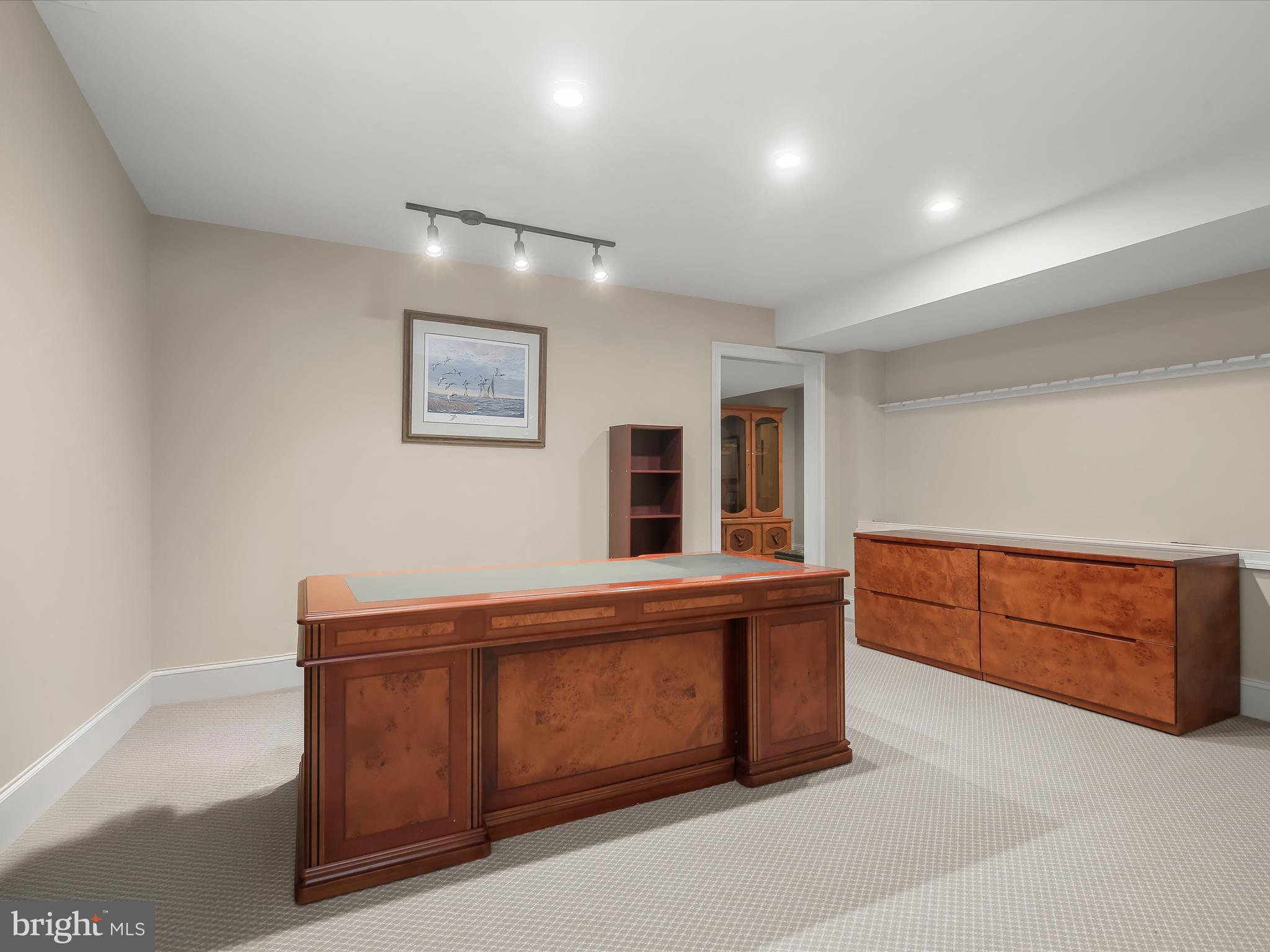 WELLINGTON - Residential