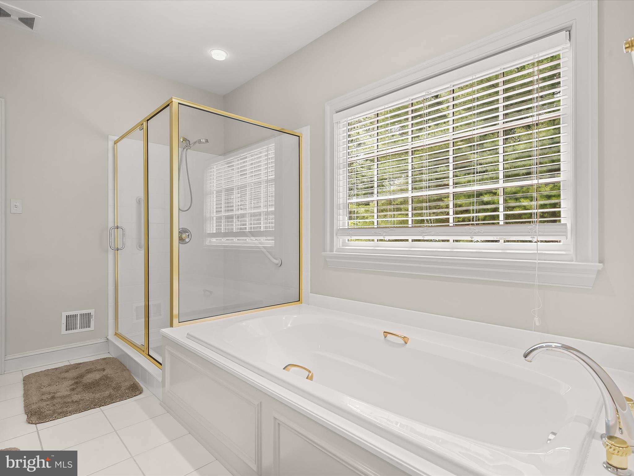 WELLINGTON - Residential