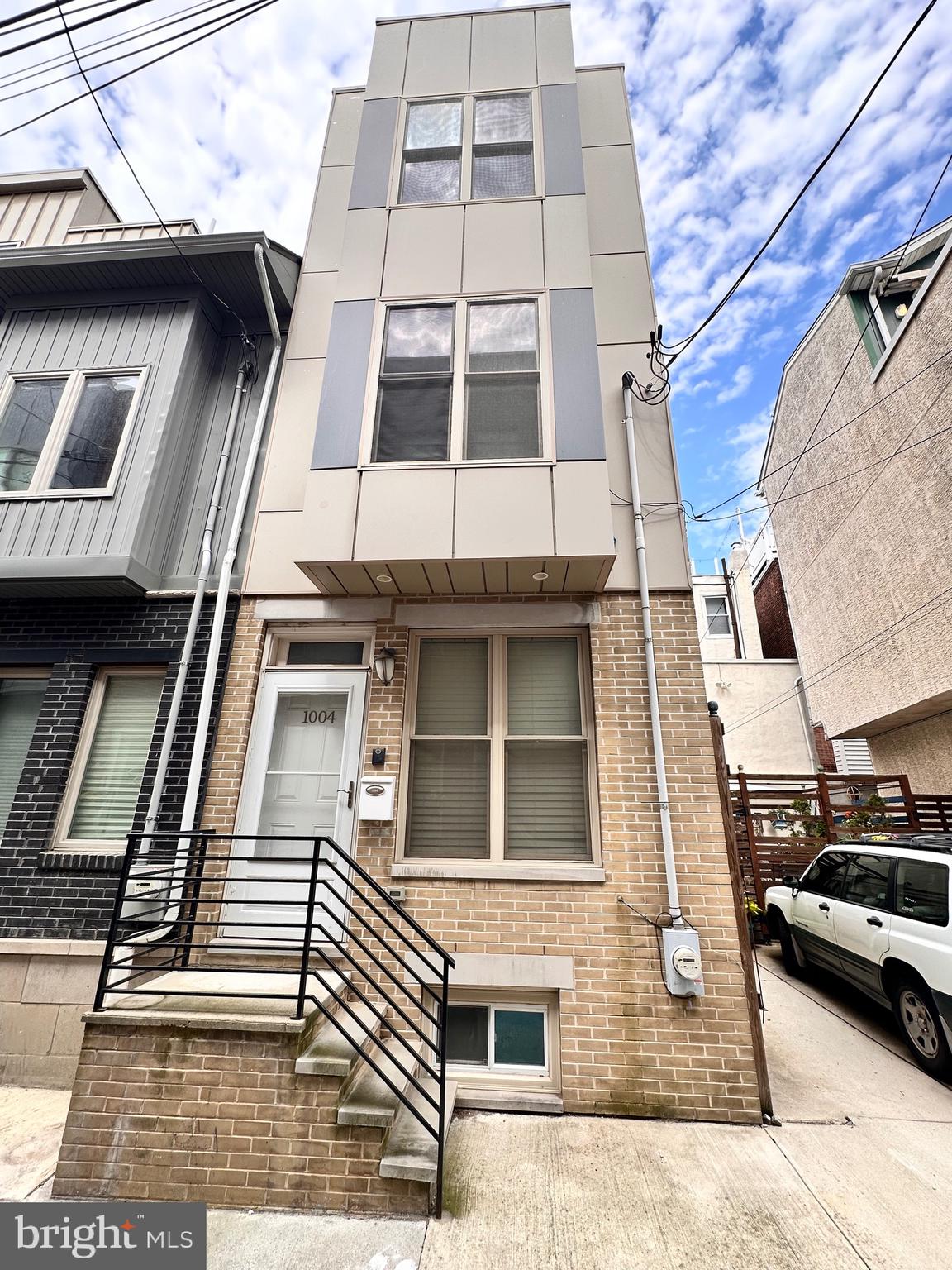 Modern 2-Bed, 3-Bath Home with Roof Deck in the Heart of Bella Vista!
Welcome to 1004 S Fairhill St – a beautifully maintained 3-story home built in 2015, offering 2 spacious bedrooms, 3 full bathrooms, and a stunning private roof deck with panoramic city views. Nestled on a quiet block in the sought-after Bella Vista neighborhood, this move-in ready property combines modern amenities with stylish finishes.
Step inside to find hardwood floors throughout, an open-concept main level, a sleek kitchen with stainless steel appliances and granite countertops, and a finished basement with a full bathroom – perfect as a guest suite, home office, or entertainment space.
Enjoy your morning coffee or evening gatherings on the roof deck with 360° views of the Philly skyline. Just steps from restaurants, cafes, Italian Market, and public transportation – this home offers urban living at its best!
Don’t miss this opportunity to own a contemporary home in one of Philadelphia’s most vibrant neighborhoods. Schedule your tour today!