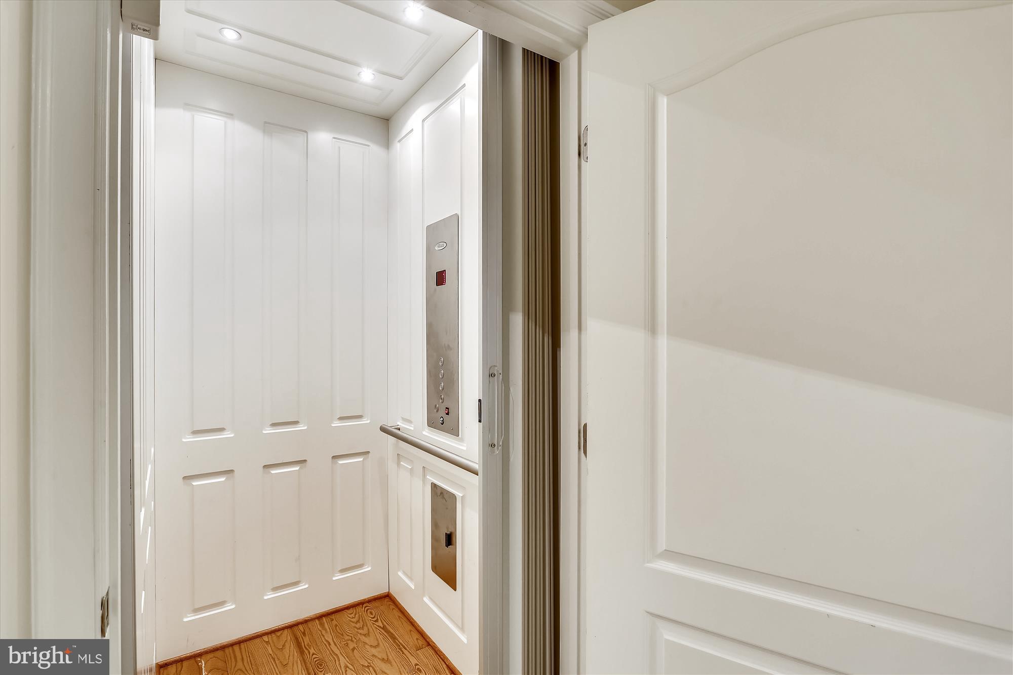 RIVER QUARRY - Residential Lease