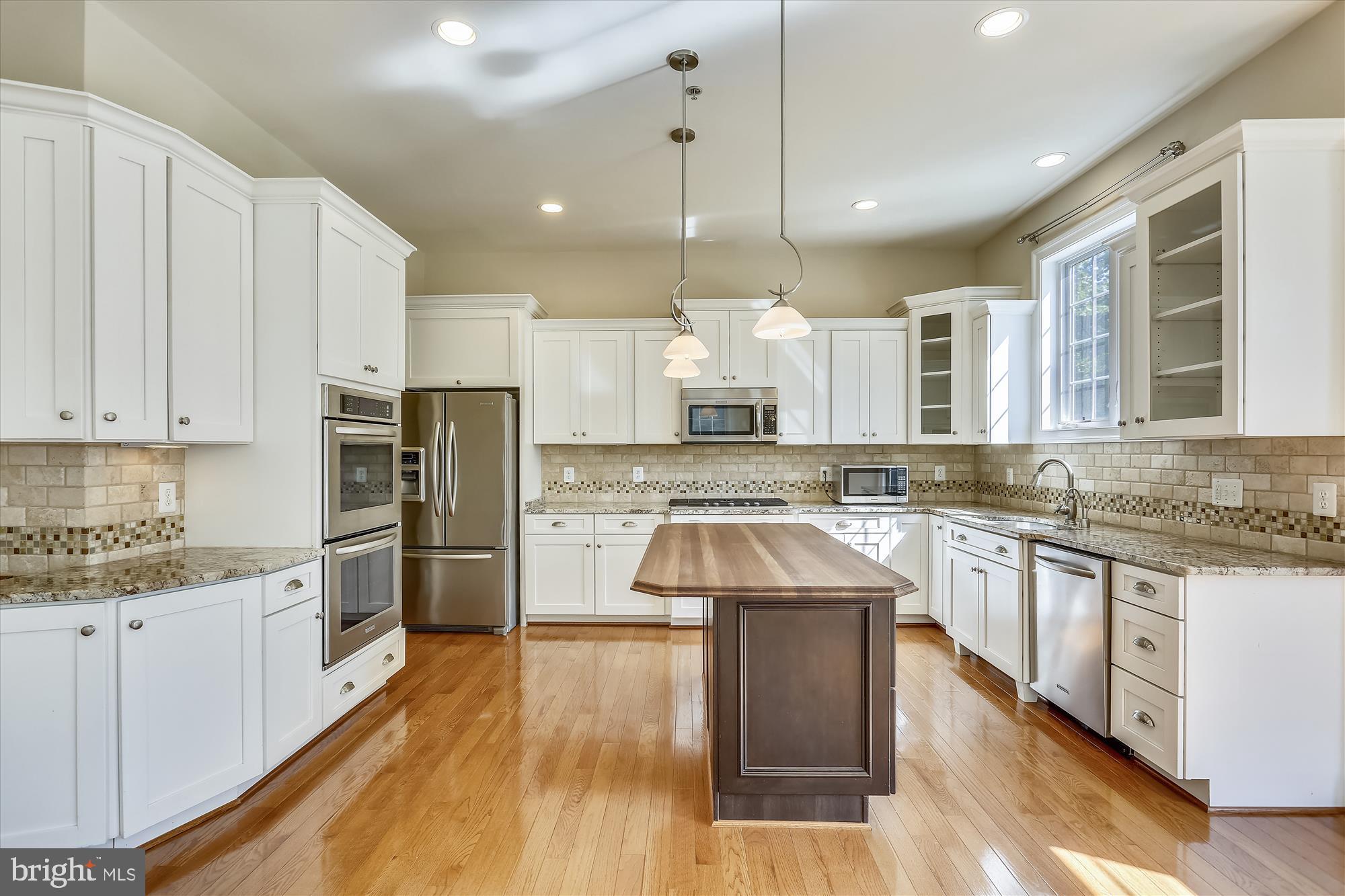 RIVER QUARRY - Residential Lease